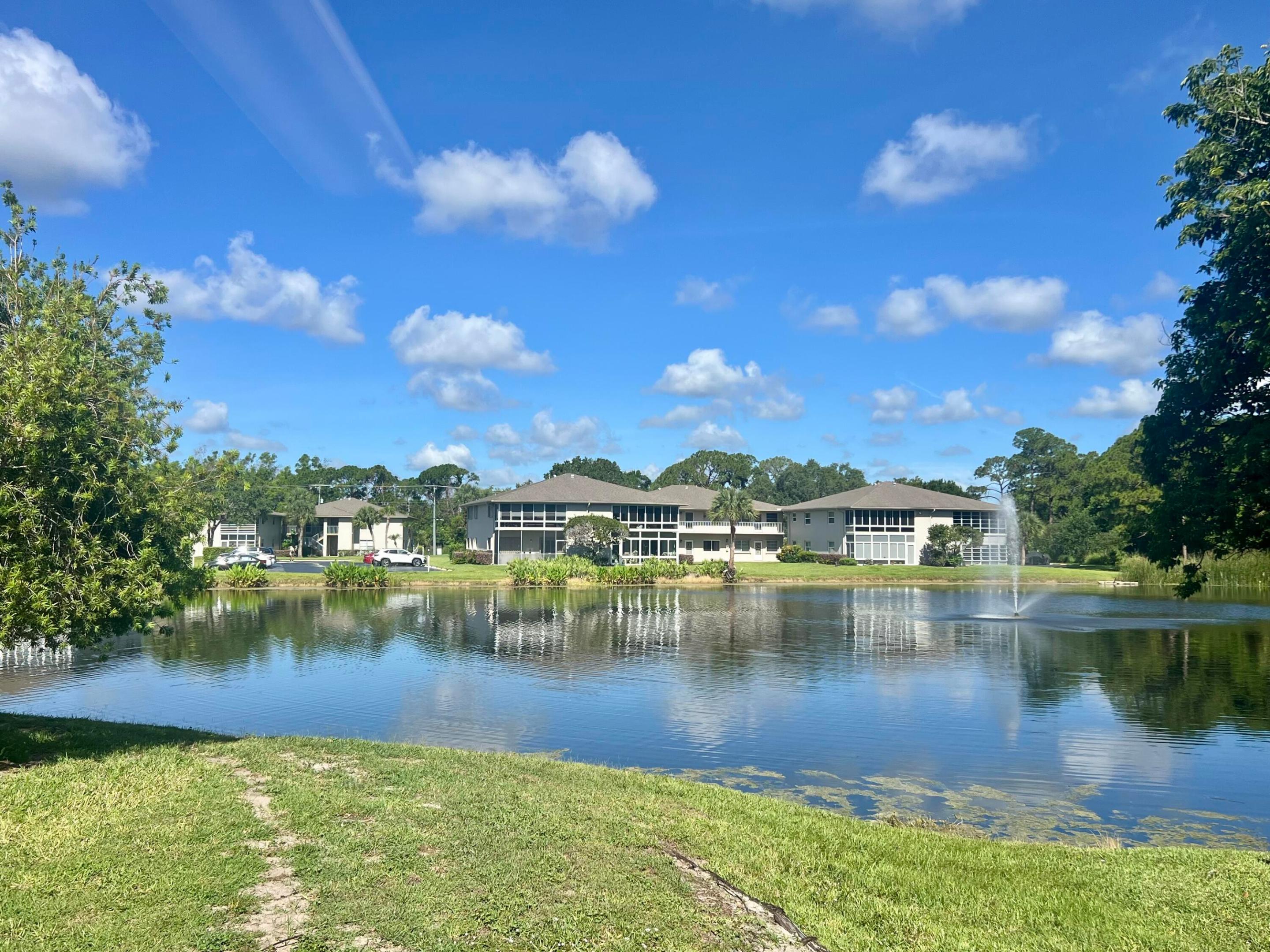 VISTA ST LUCIE BUILDINGS 9 THRU 20 - Residential