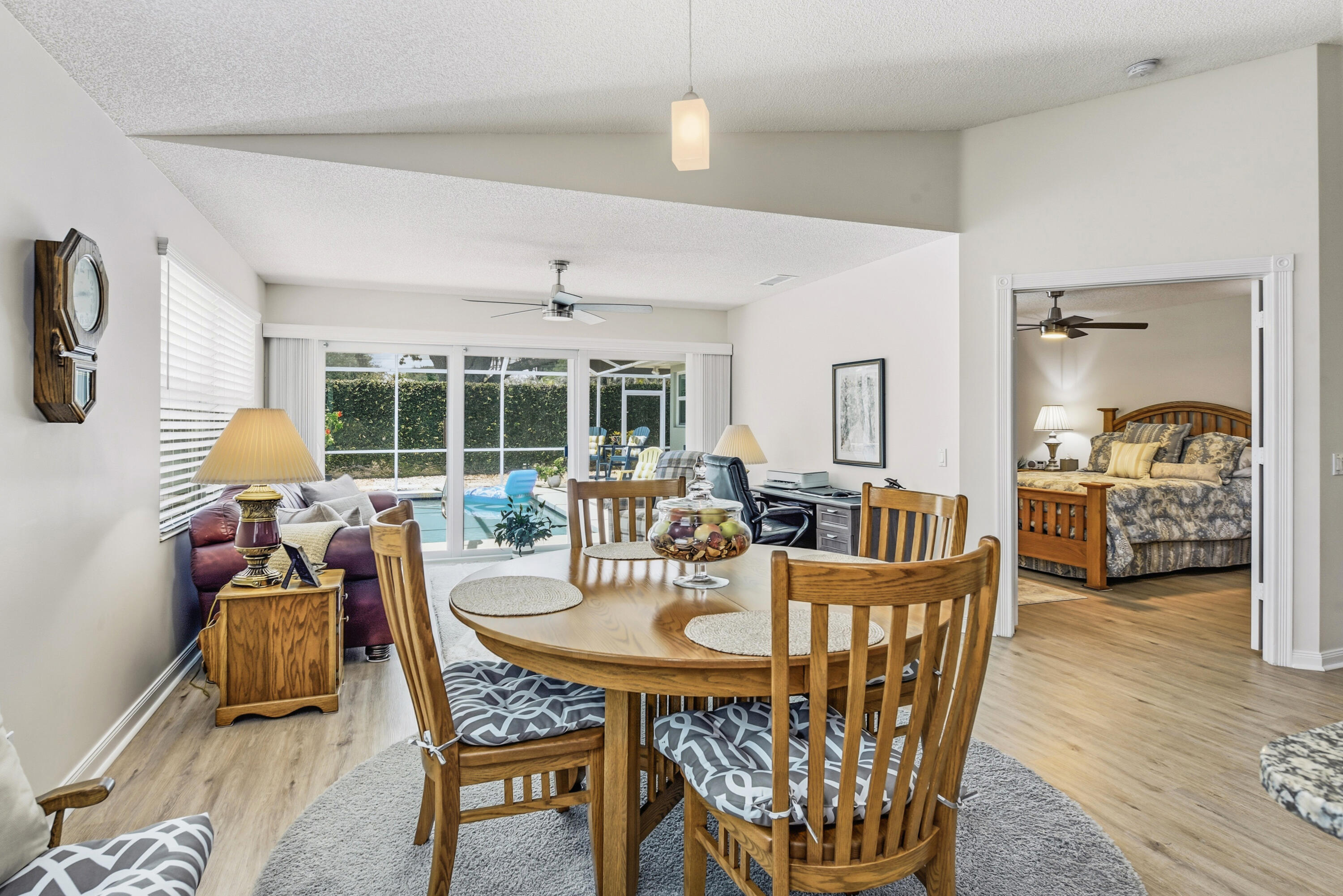 THE MEADOWS AT MARTIN DOWNS - Residential