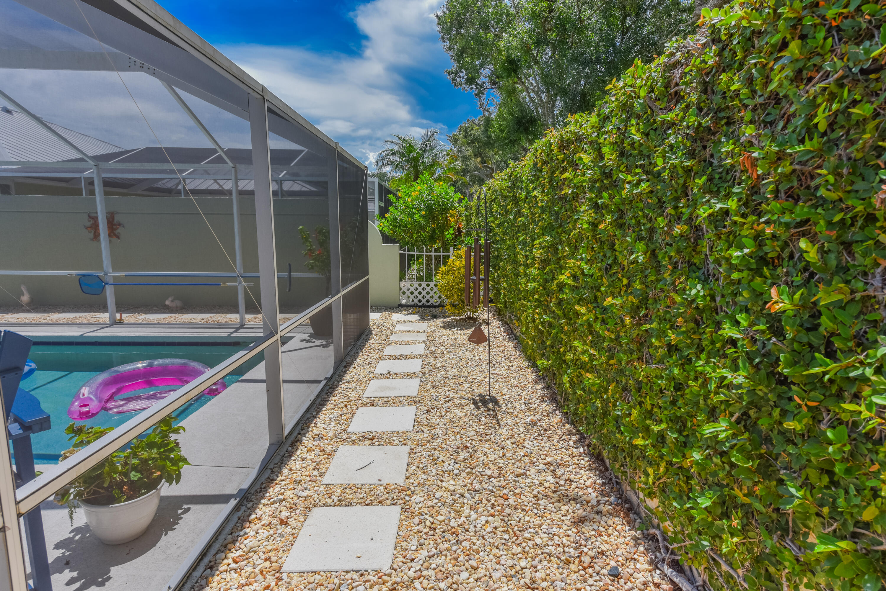 THE MEADOWS AT MARTIN DOWNS - Residential