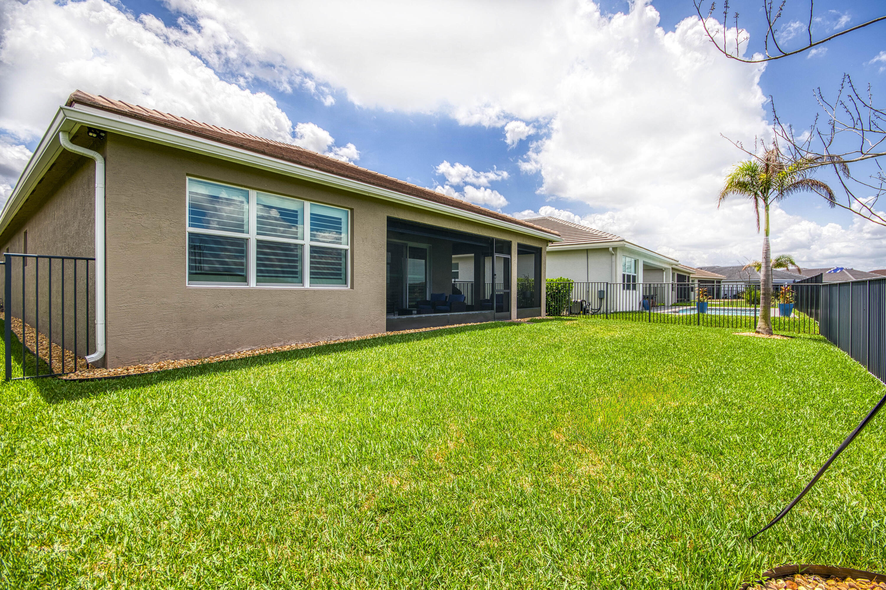 Valencia Grove at Riverland - Residential