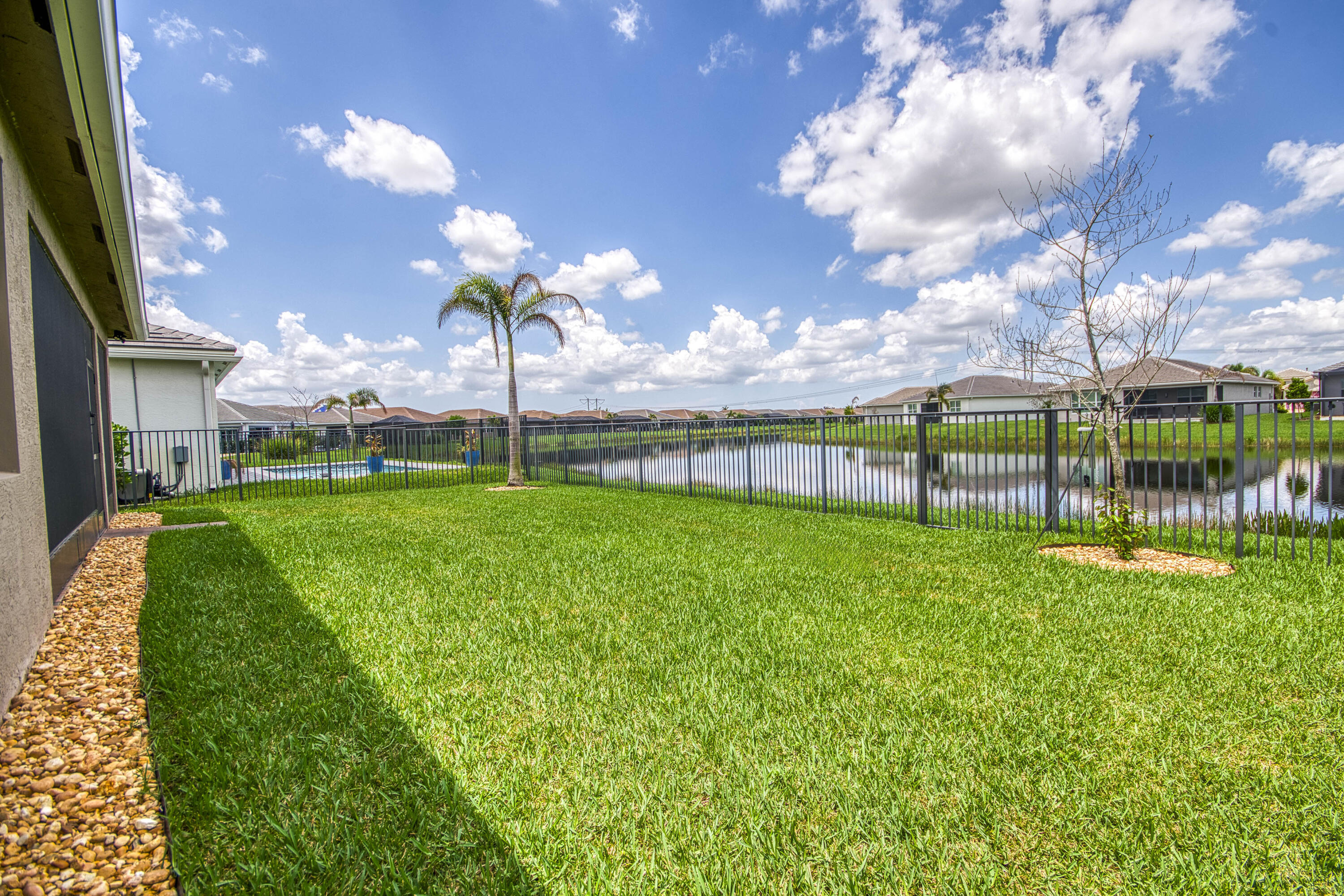 Valencia Grove at Riverland - Residential