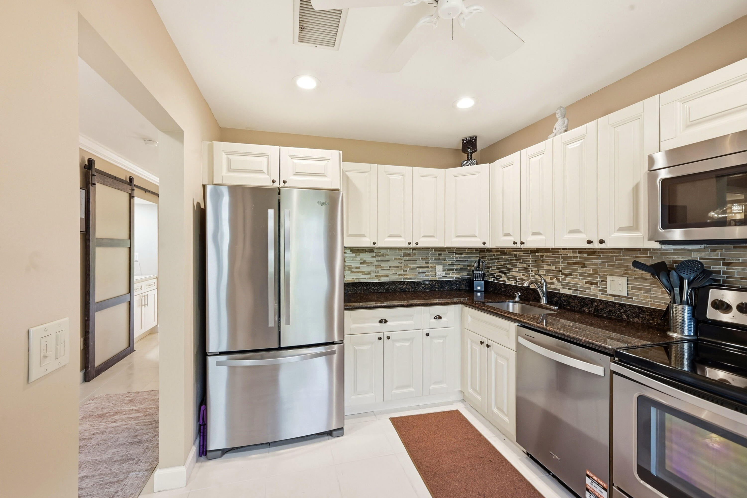 GLADES OF BOCA LAGO CONDO - Residential