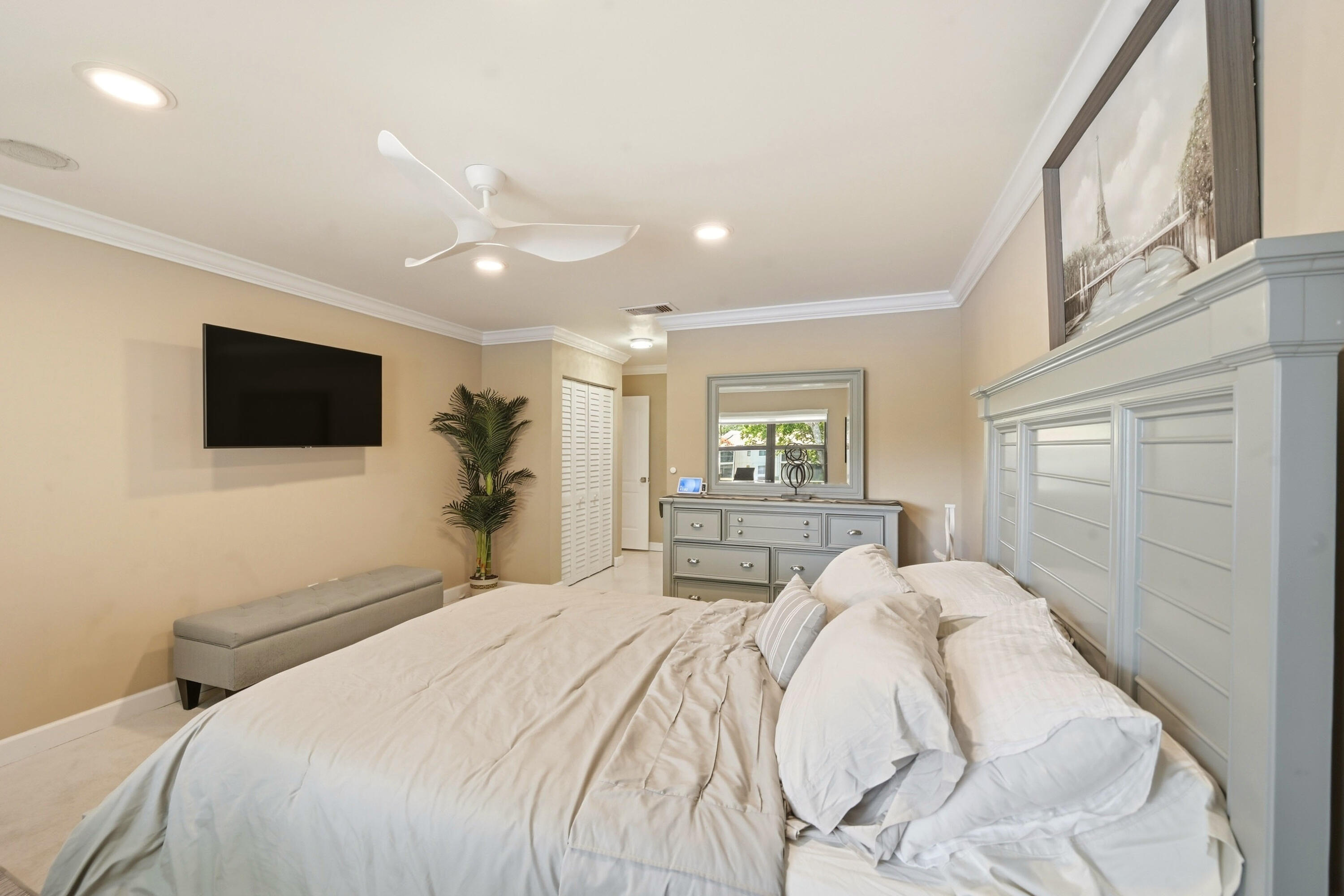 GLADES OF BOCA LAGO CONDO - Residential