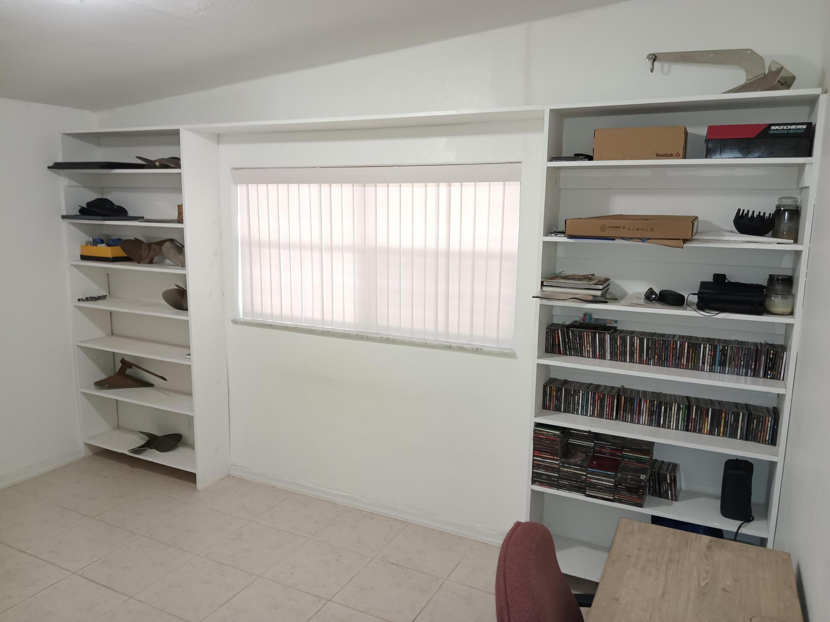 RIVER PARK UNIT 5 - Residential