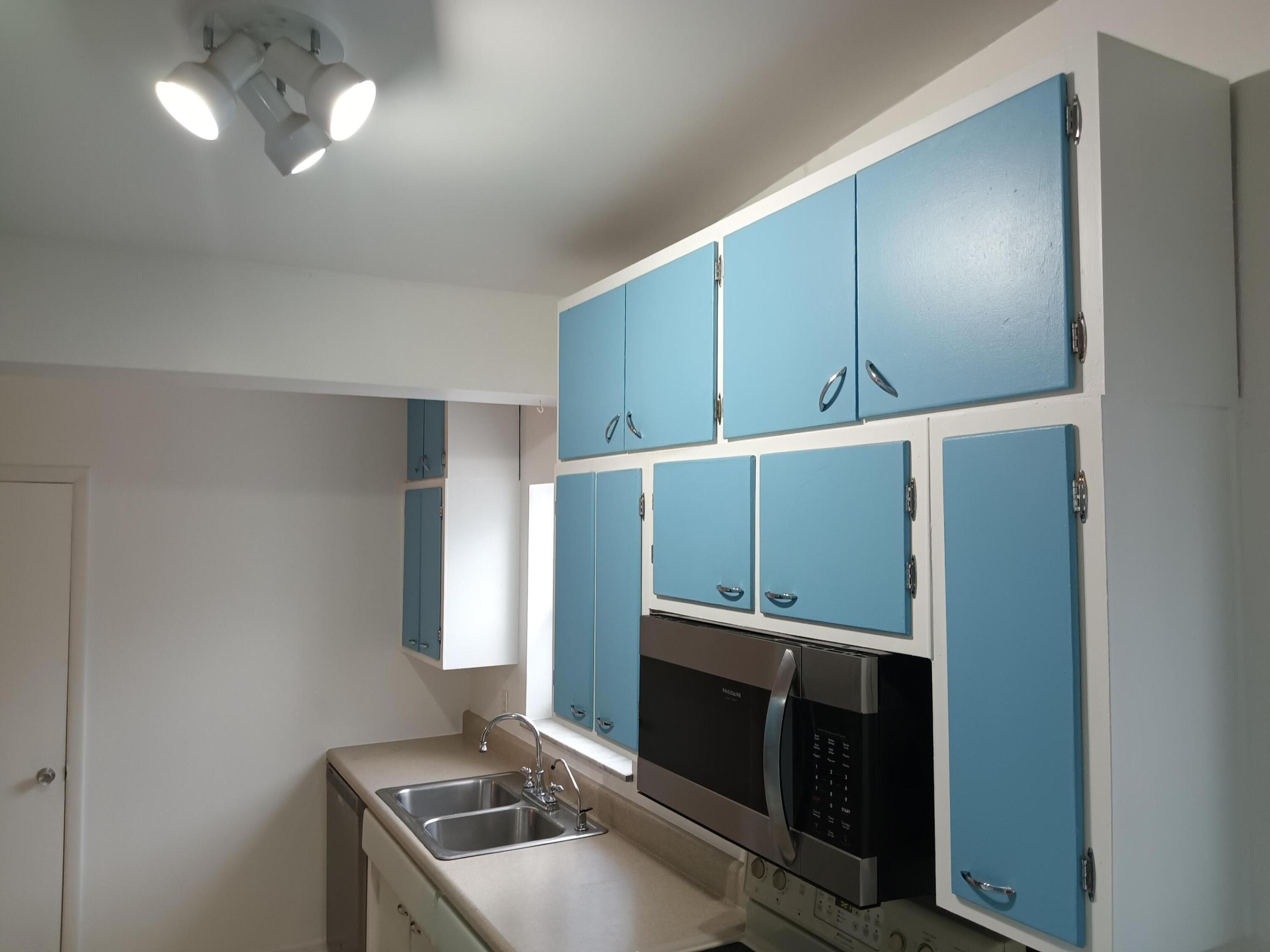 RIVER PARK UNIT 5 - Residential