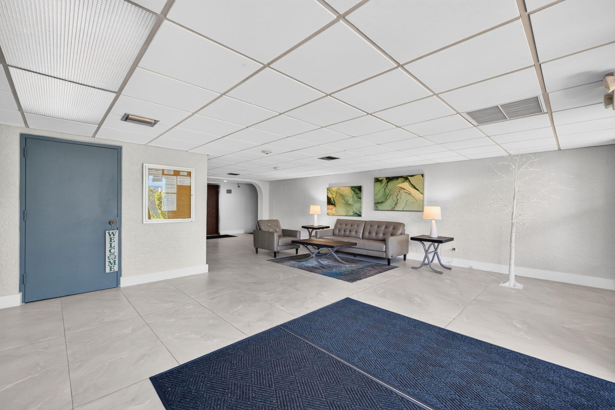 RIVER MANOR CONDO - Residential