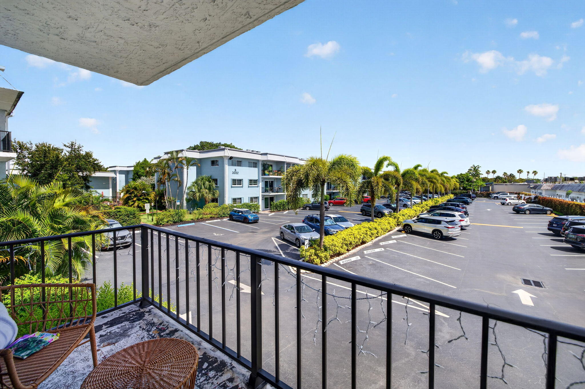 RIVER MANOR CONDO - Residential