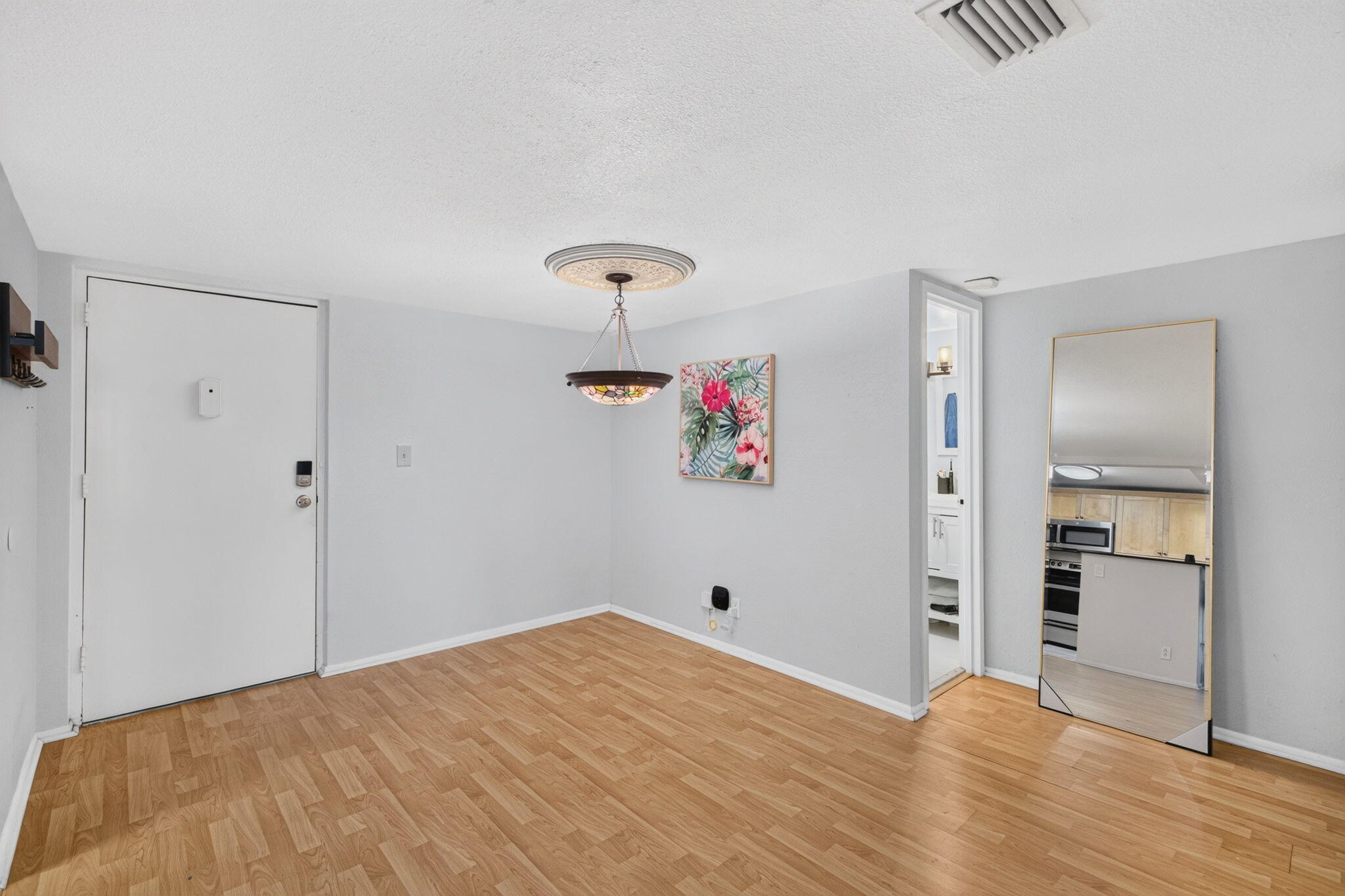 RIVER MANOR CONDO - Residential