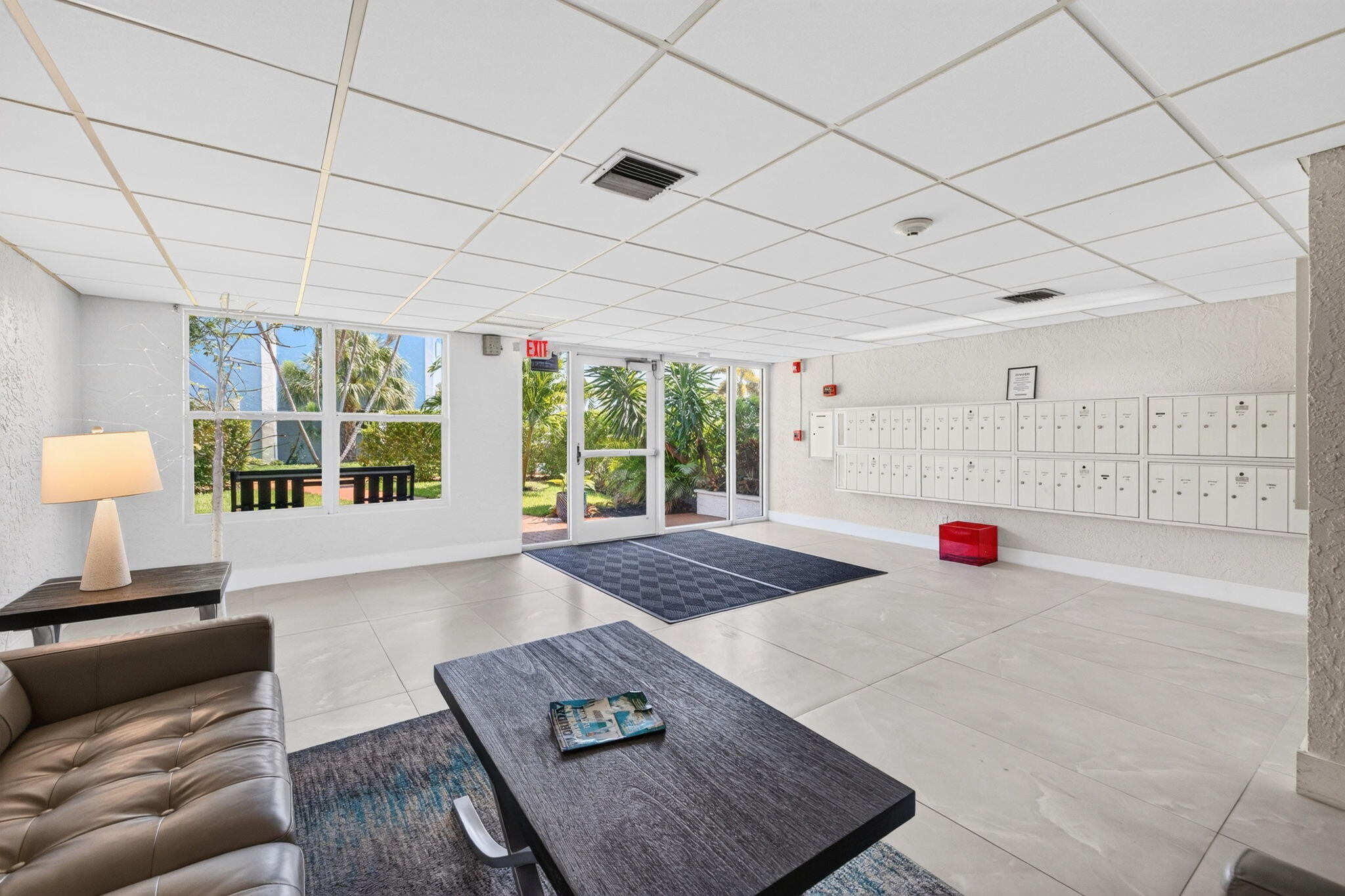 RIVER MANOR CONDO - Residential
