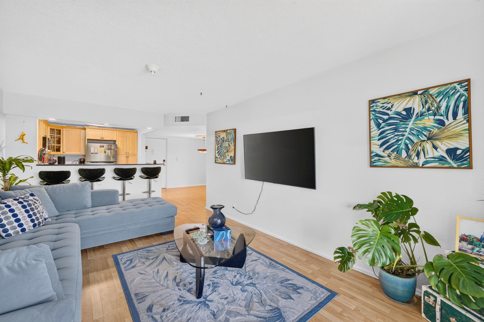 RIVER MANOR CONDO - Residential