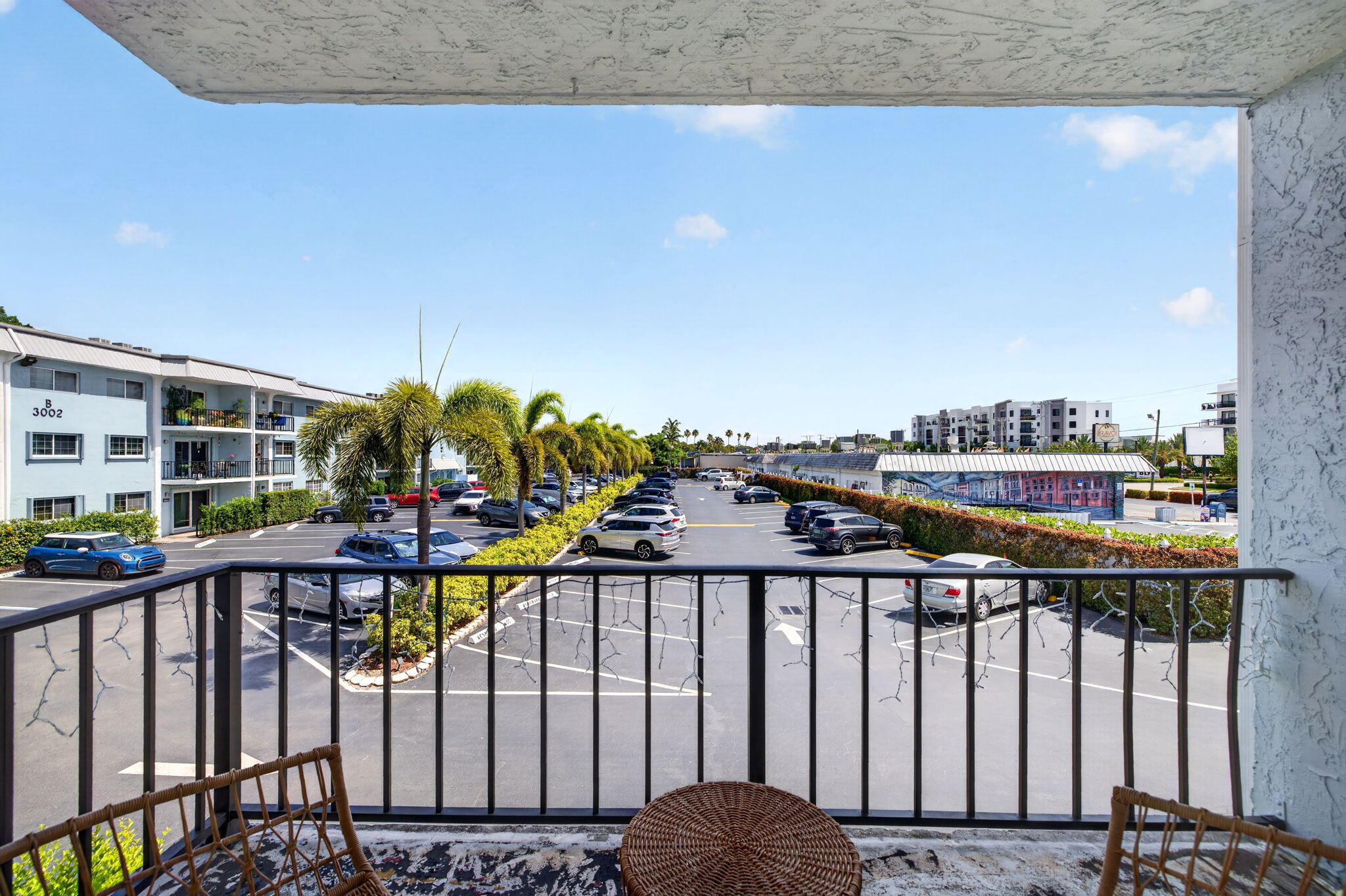 RIVER MANOR CONDO - Residential
