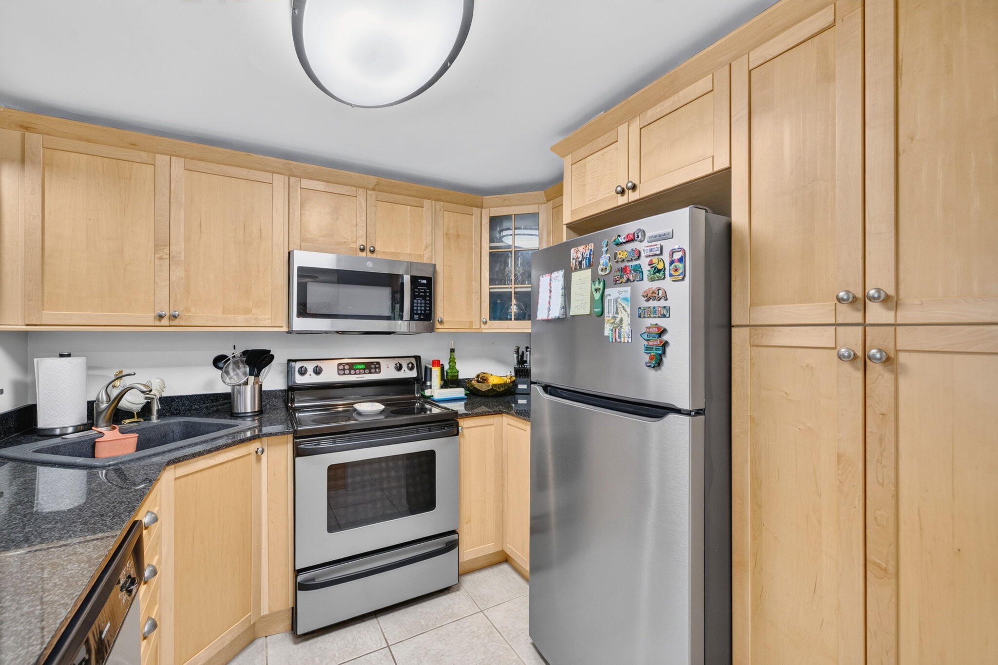 RIVER MANOR CONDO - Residential