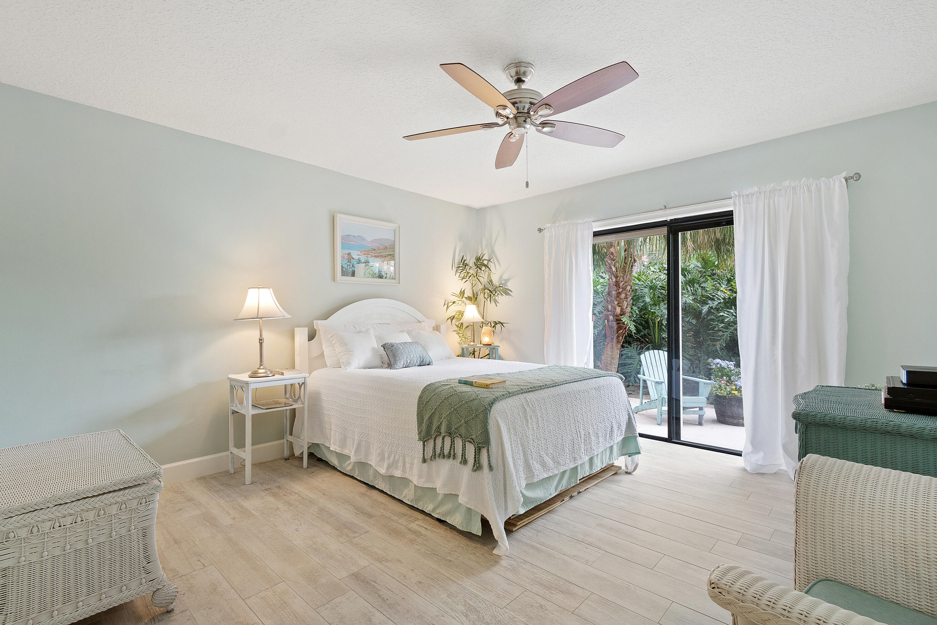 SEA OATS OF JUNO BEACH CONDO - Residential Lease