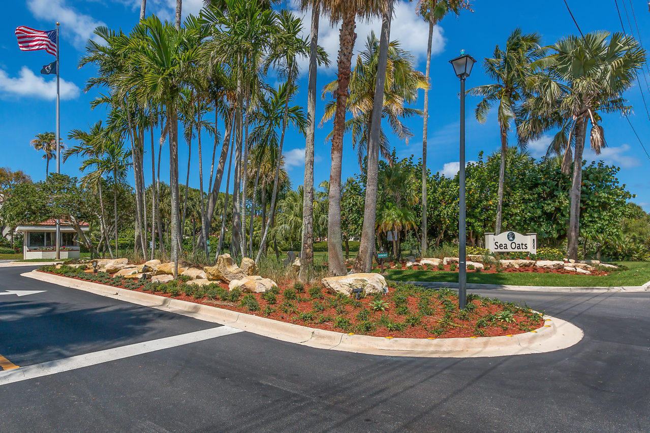 SEA OATS OF JUNO BEACH CONDO - Residential Lease