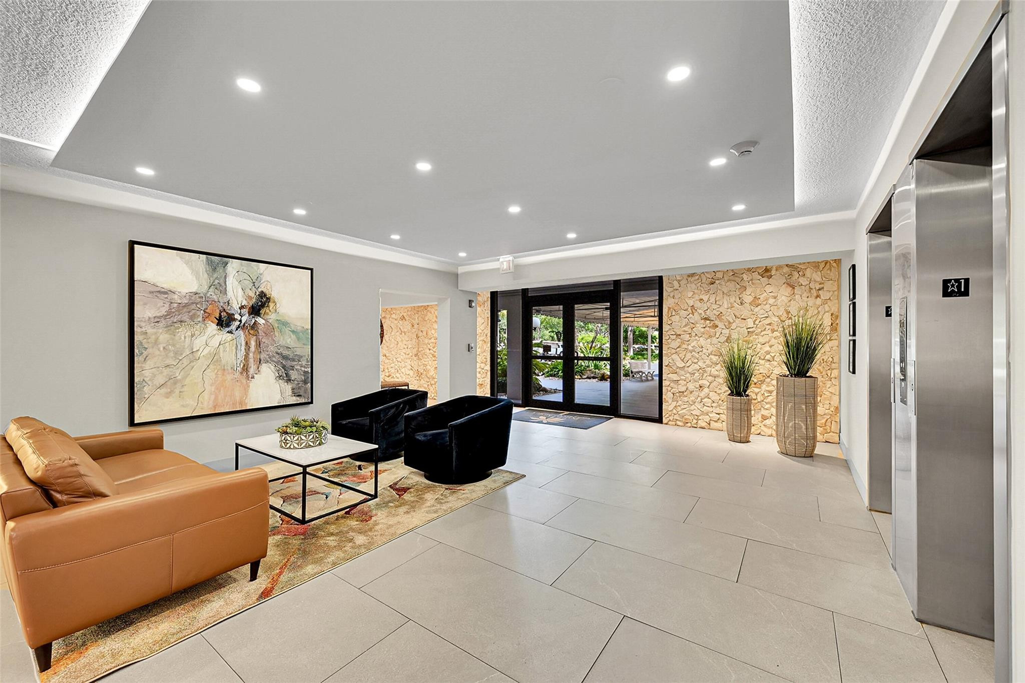 NO 67 PALM-AIRE COUNTRY CLUB - Residential
