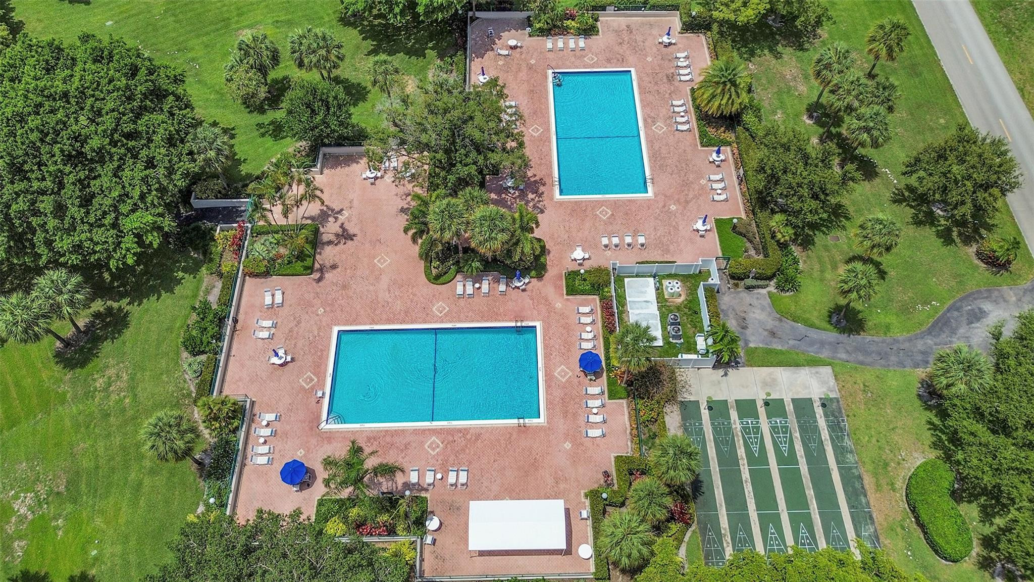 NO 67 PALM-AIRE COUNTRY CLUB - Residential