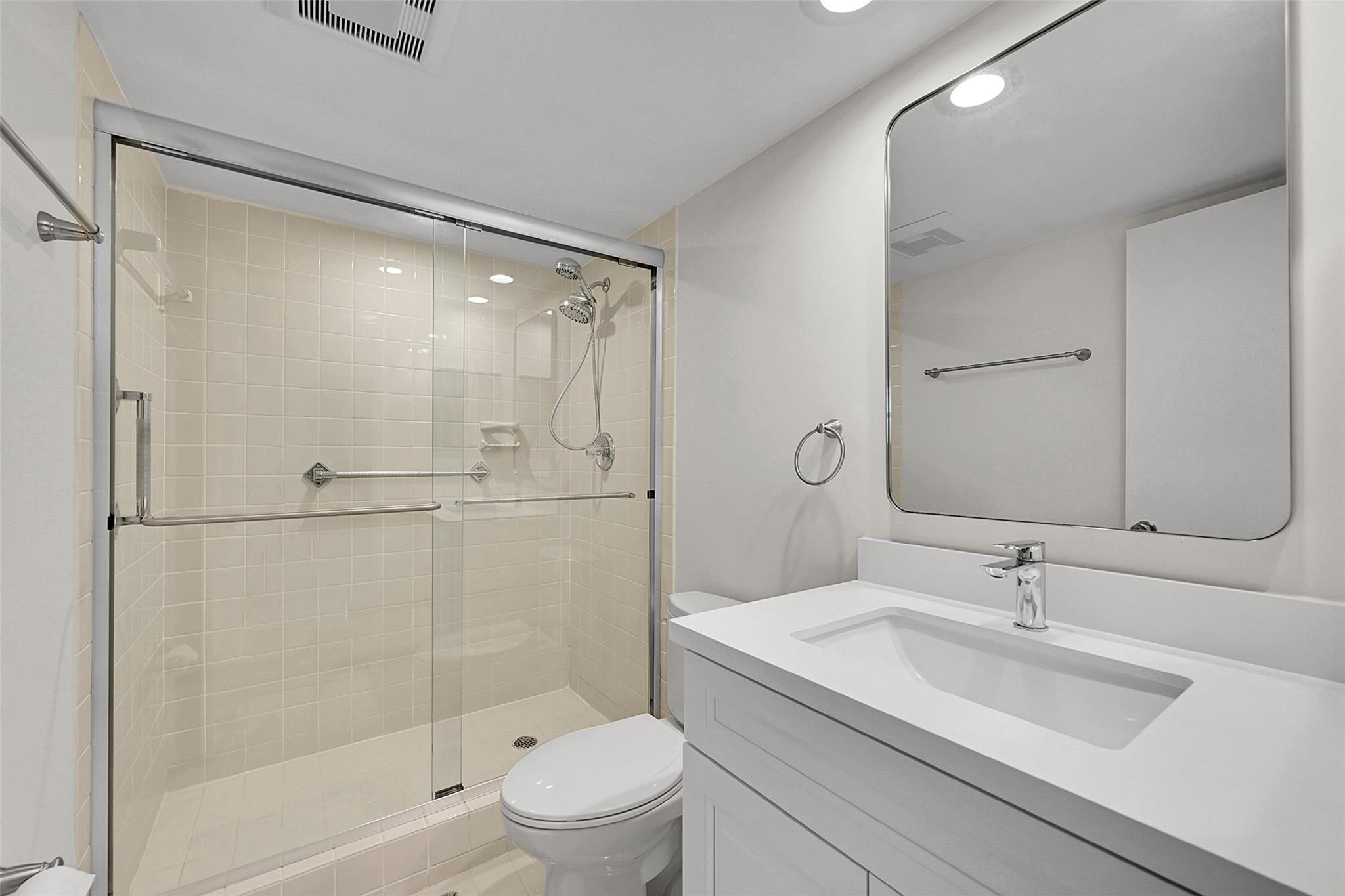 NO 67 PALM-AIRE COUNTRY CLUB - Residential