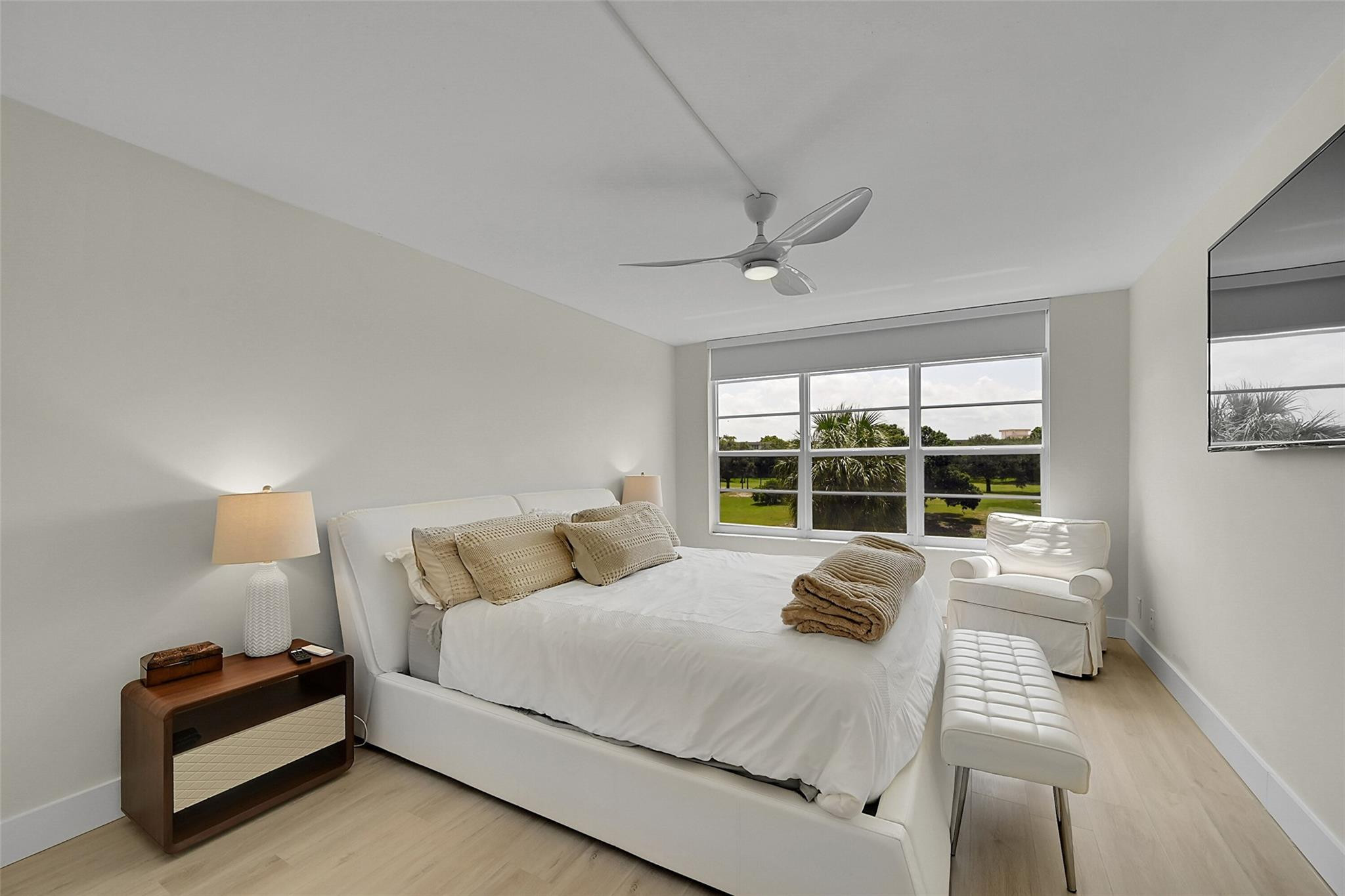 NO 67 PALM-AIRE COUNTRY CLUB - Residential