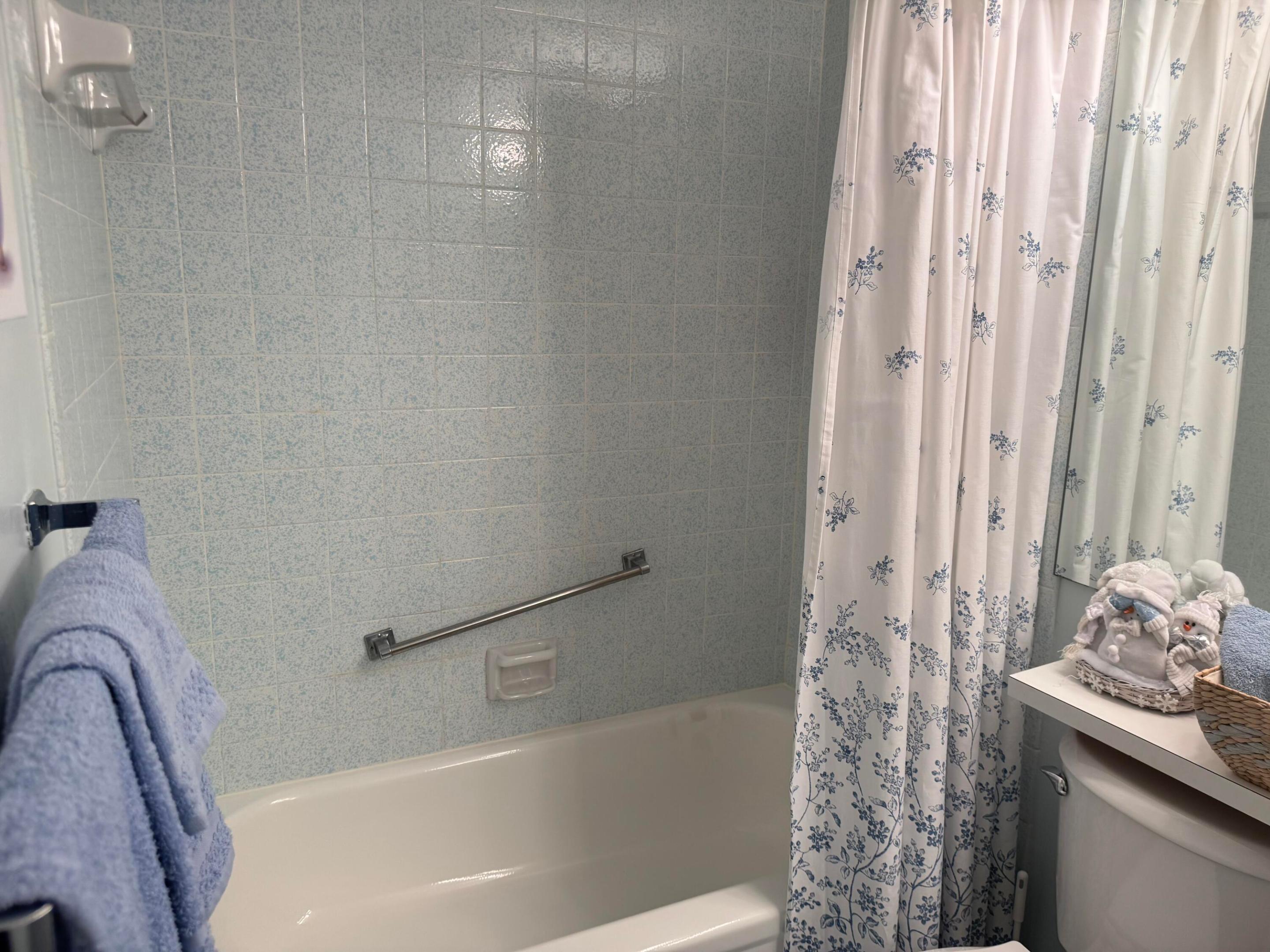 Pine  Ridge South IV - Residential Lease