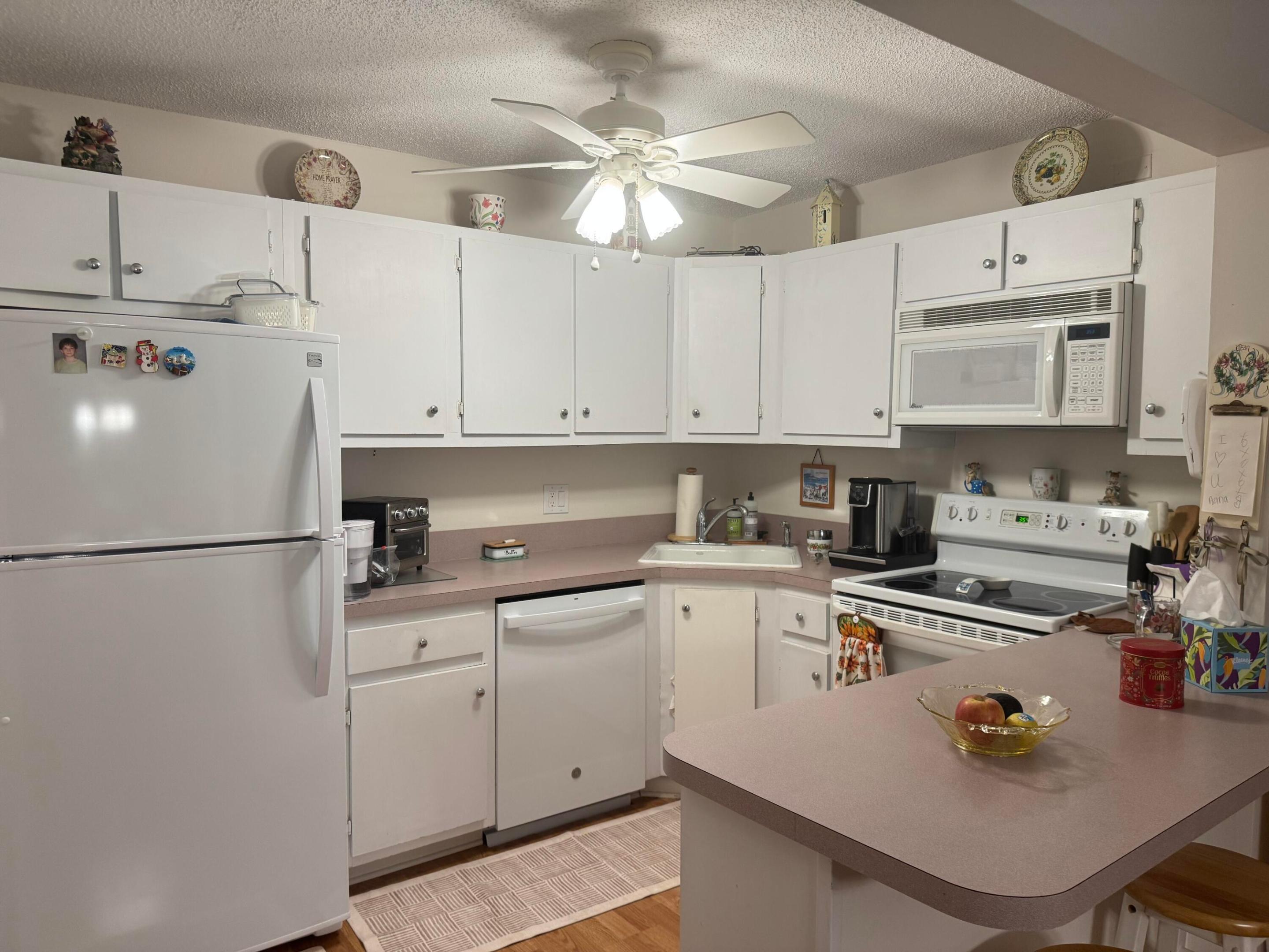 Pine  Ridge South IV - Residential Lease