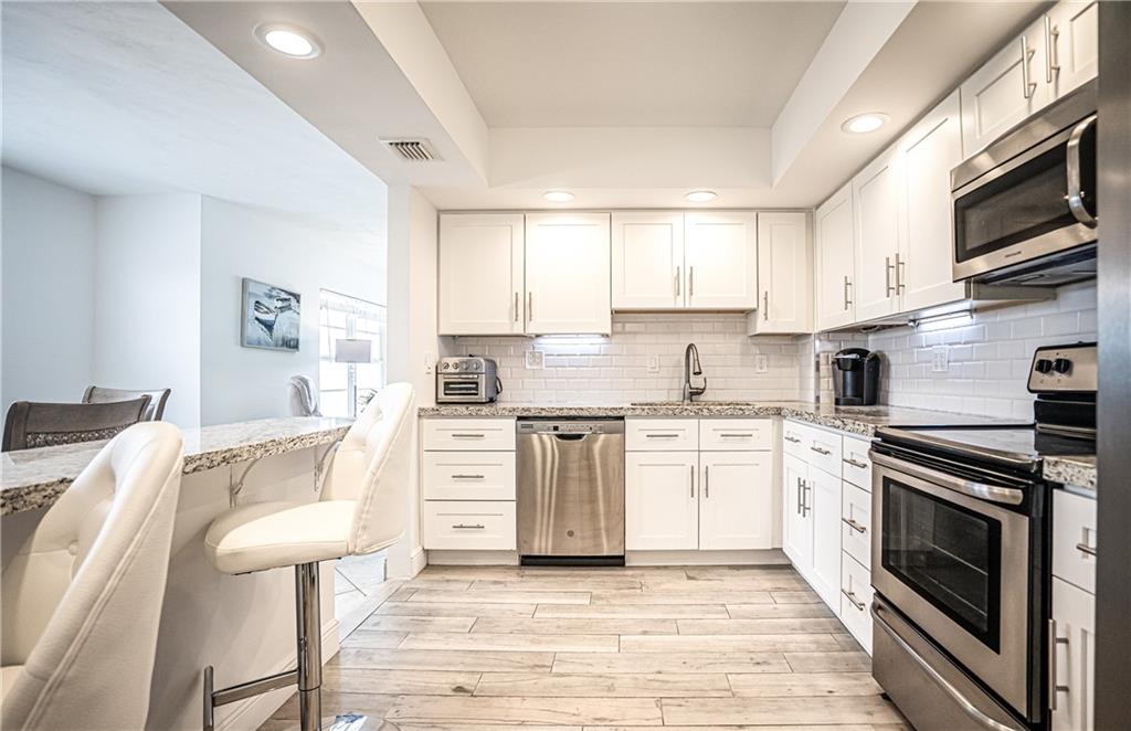Regency Tower - Residential