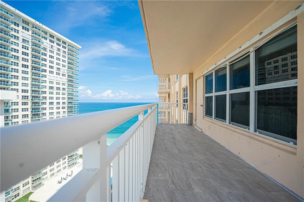 Regency Tower - Residential