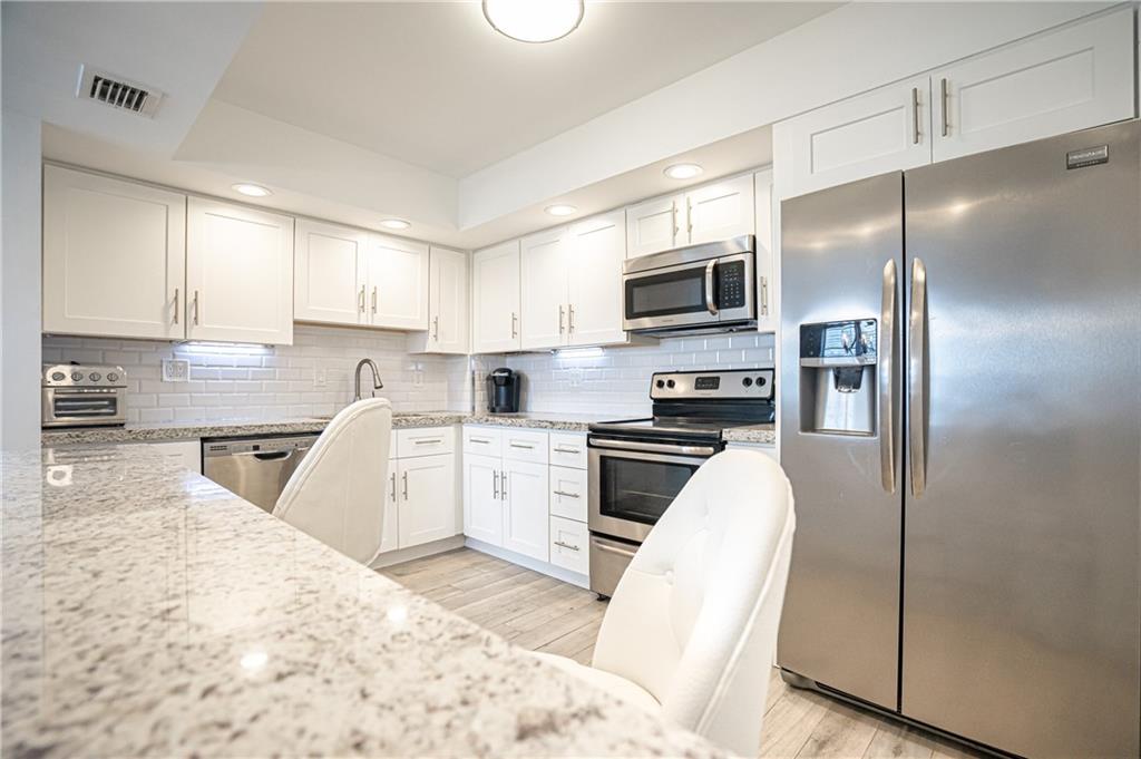 Regency Tower - Residential