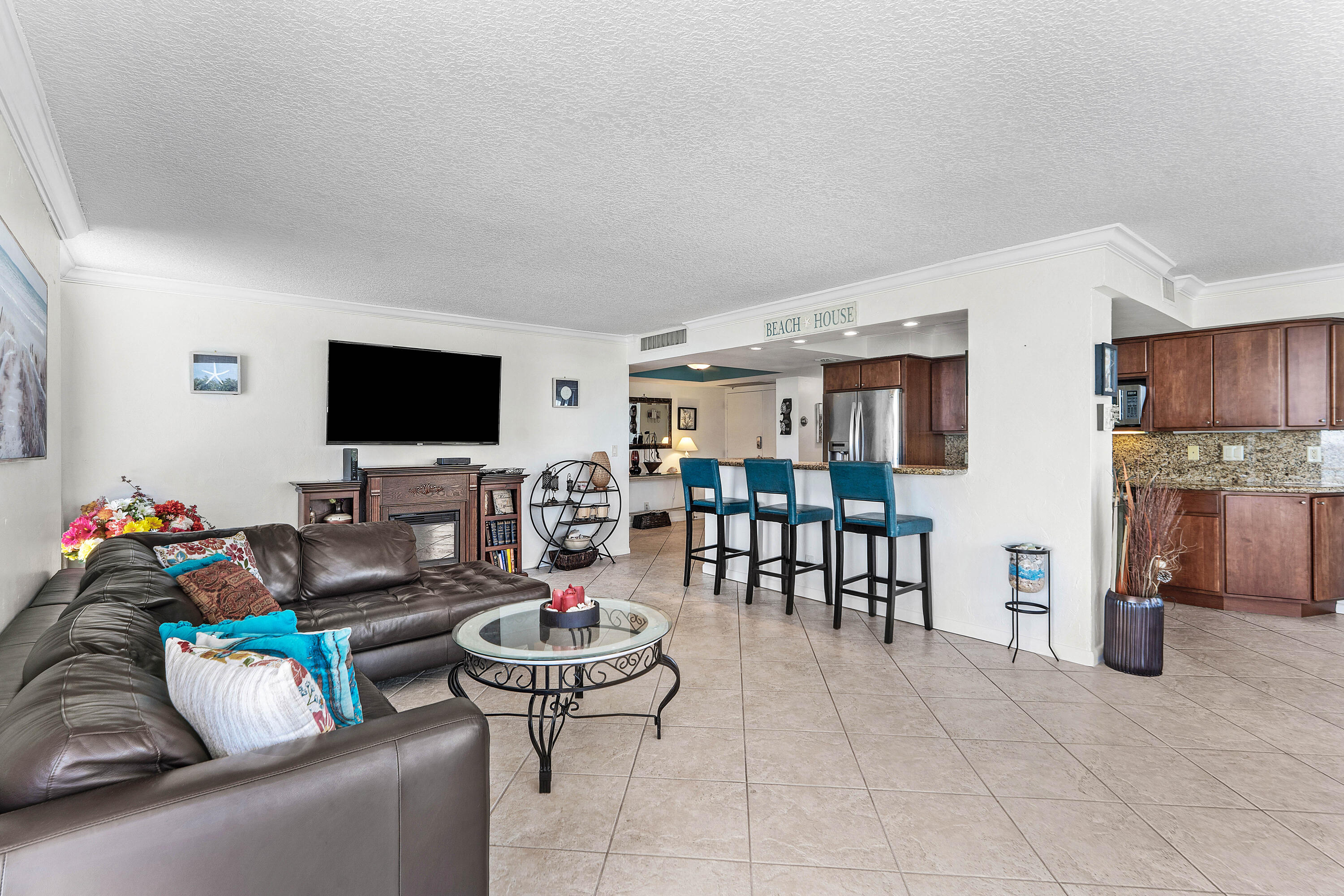 WATER GLADES CONDO - Residential