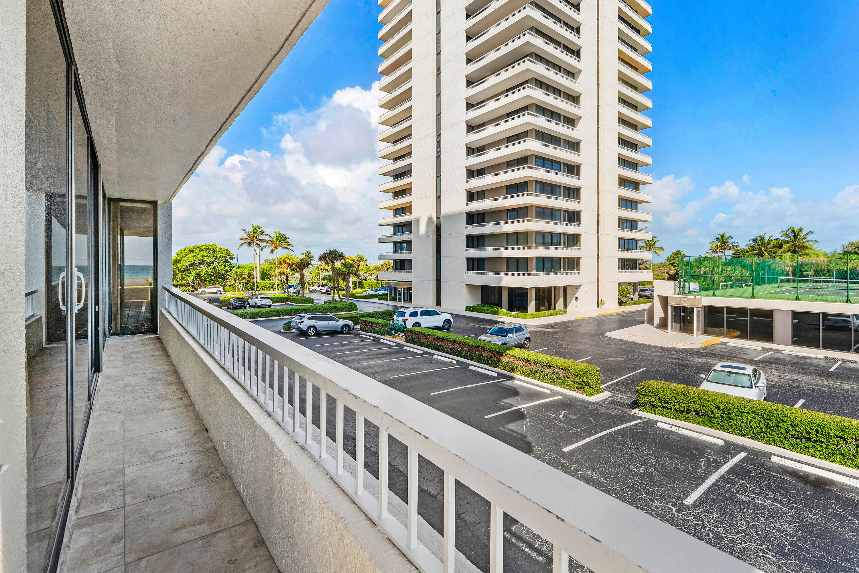 WATER GLADES CONDO - Residential