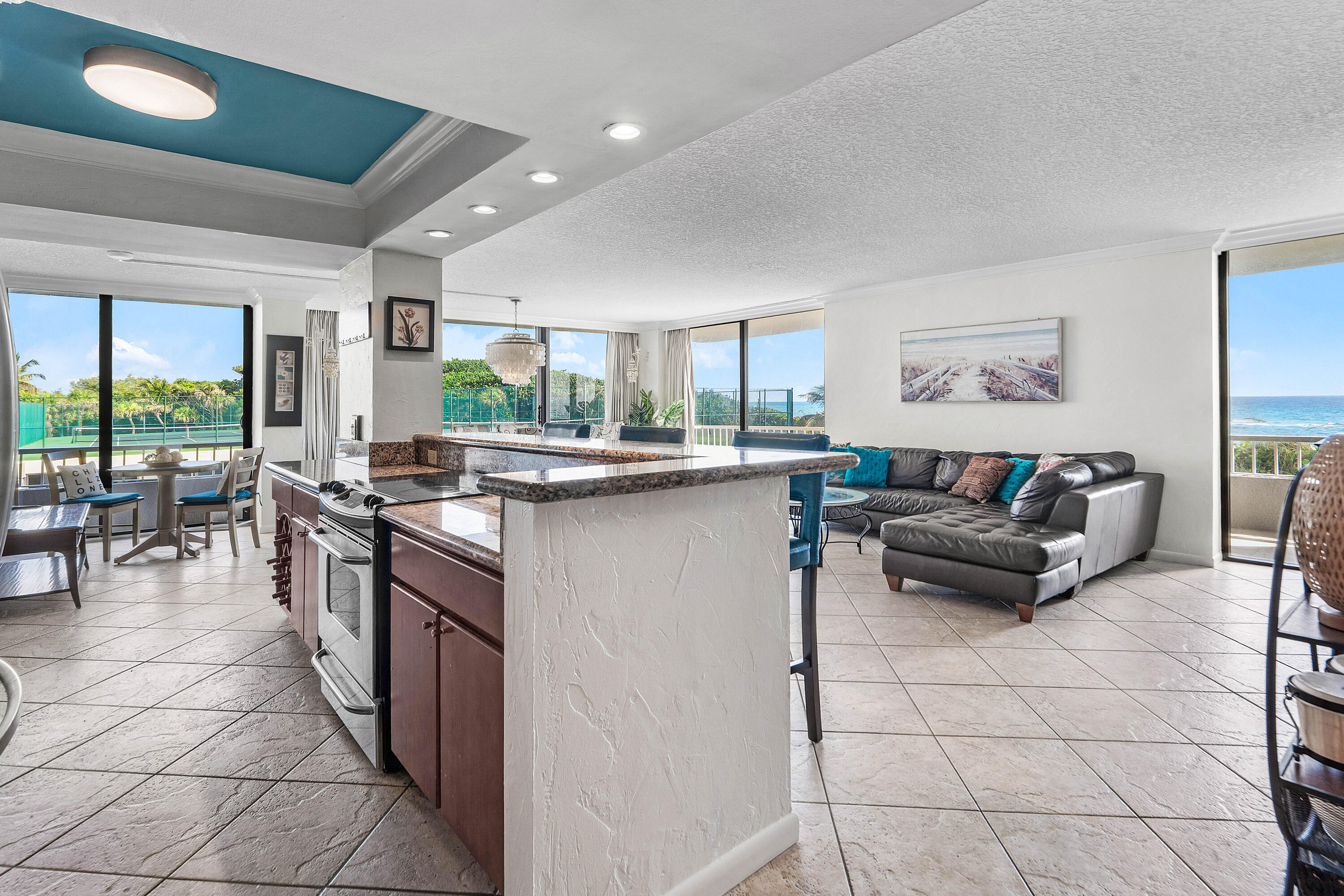 WATER GLADES CONDO - Residential