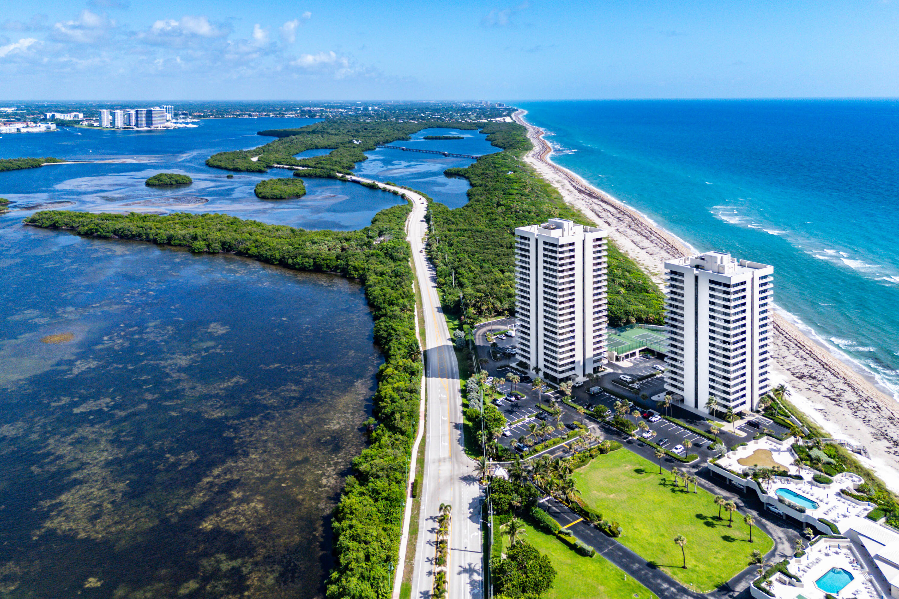 WATER GLADES CONDO - Residential
