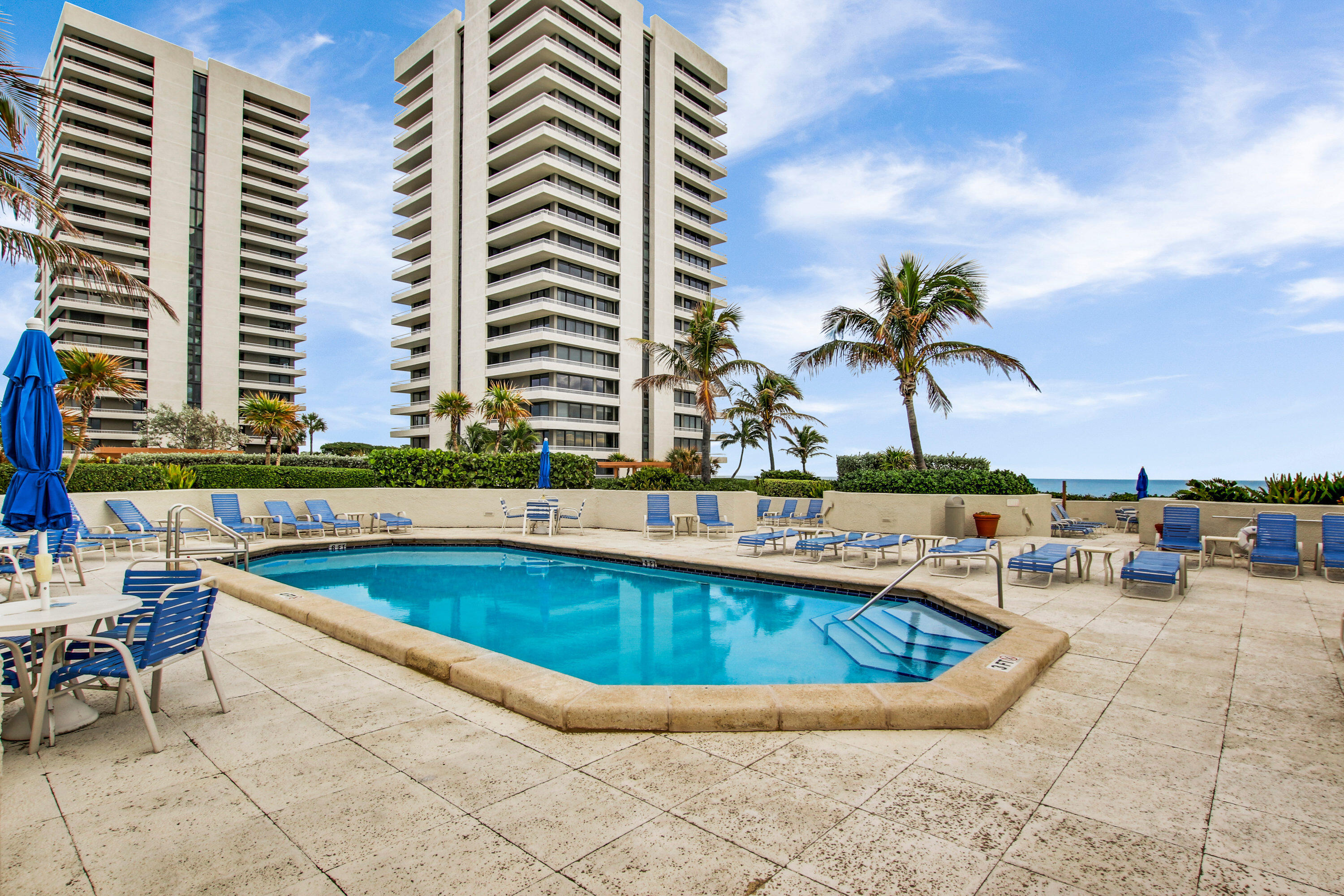 WATER GLADES CONDO - Residential