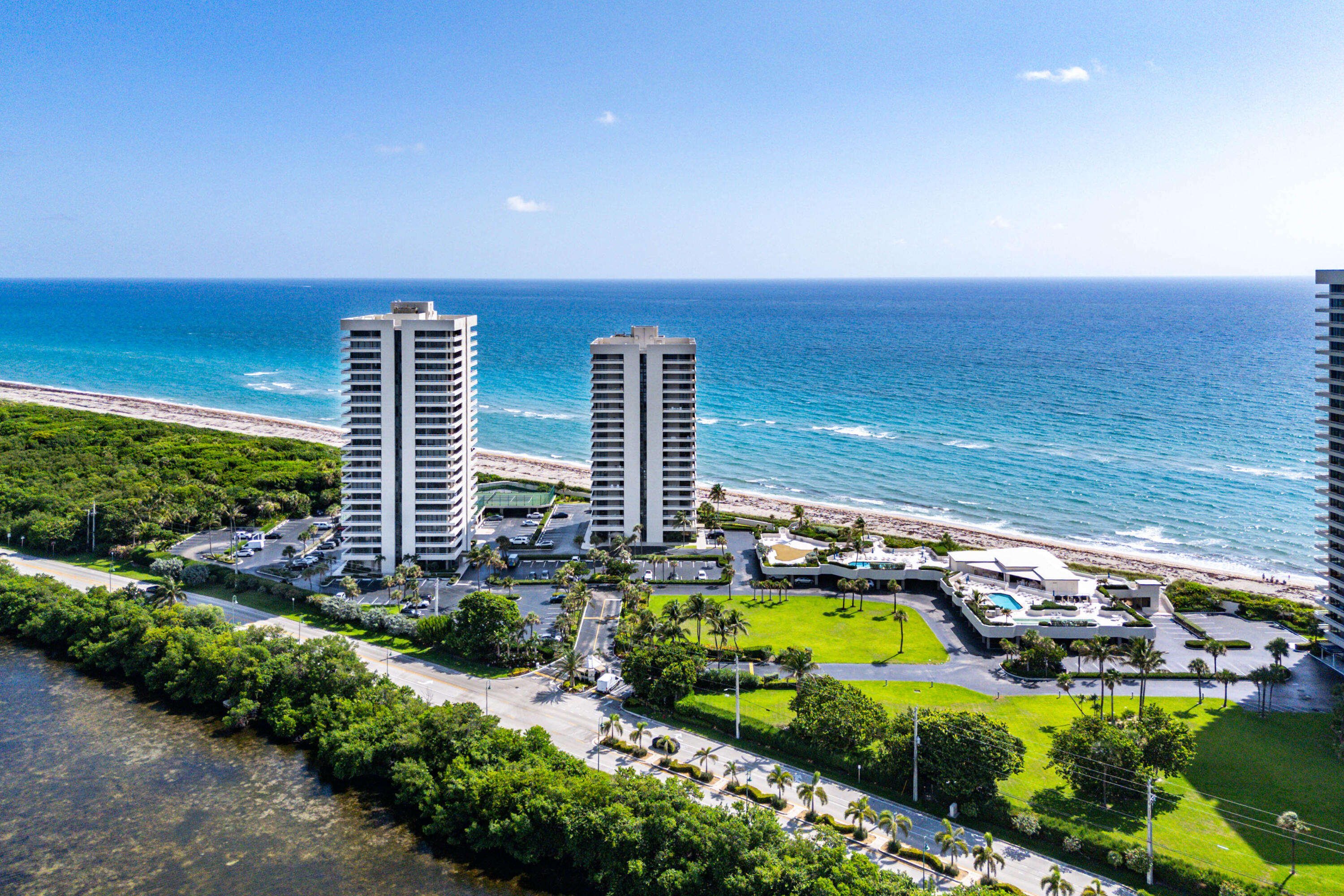 WATER GLADES CONDO - Residential