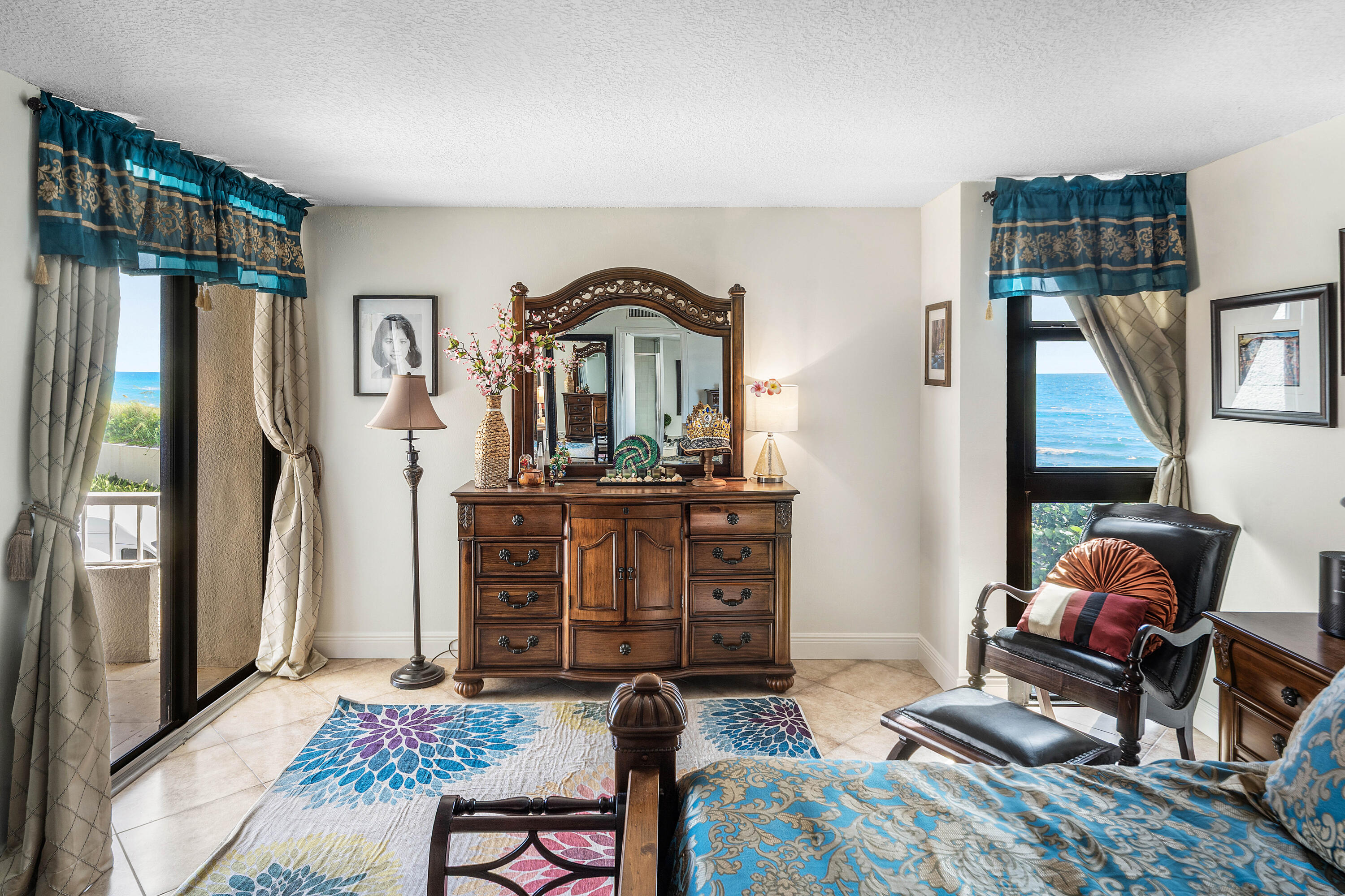 WATER GLADES CONDO - Residential