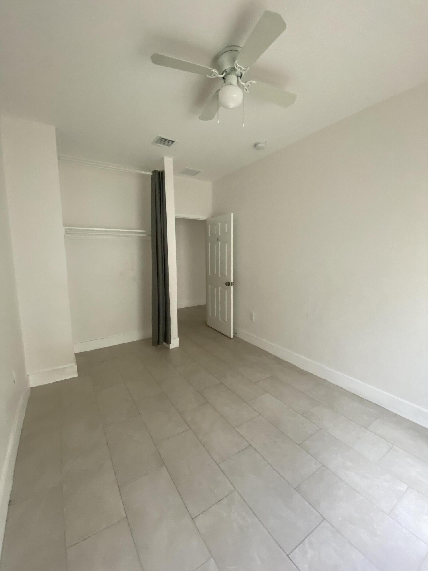 NORTH WEST LAUDERDALE - Residential Lease