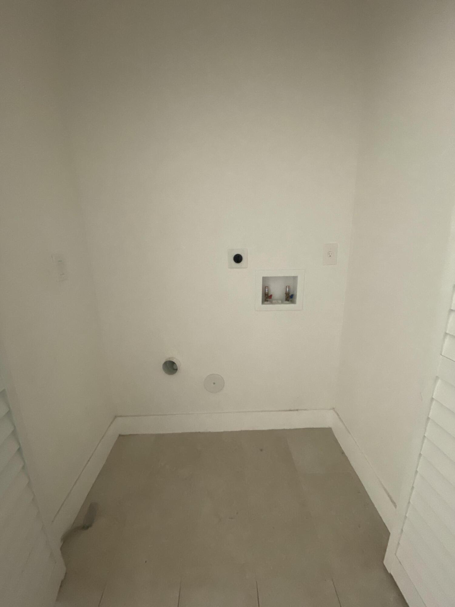 NORTH WEST LAUDERDALE - Residential Lease