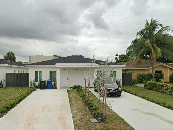 NORTH WEST LAUDERDALE - Residential Lease