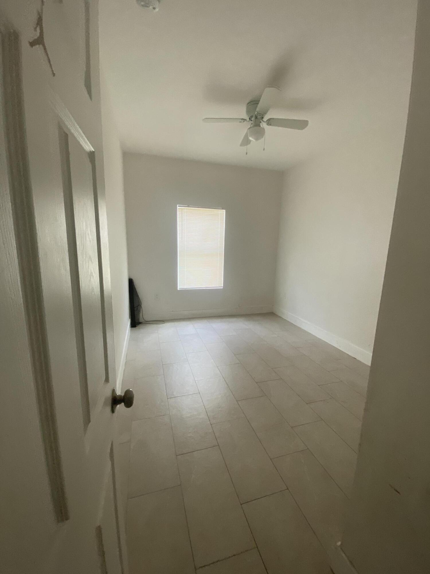 NORTH WEST LAUDERDALE - Residential Lease