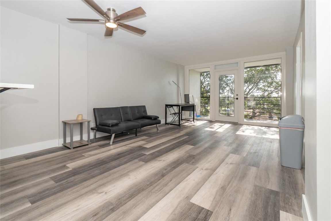 Royal Park - Residential