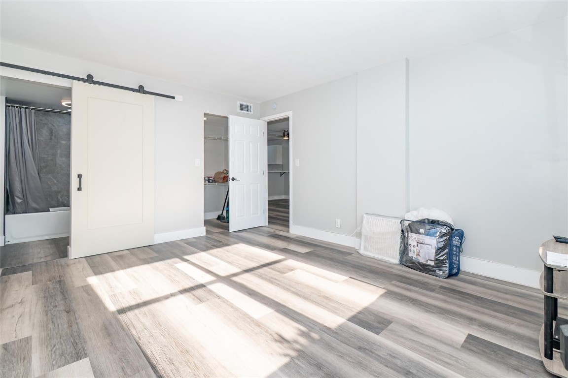 Royal Park - Residential