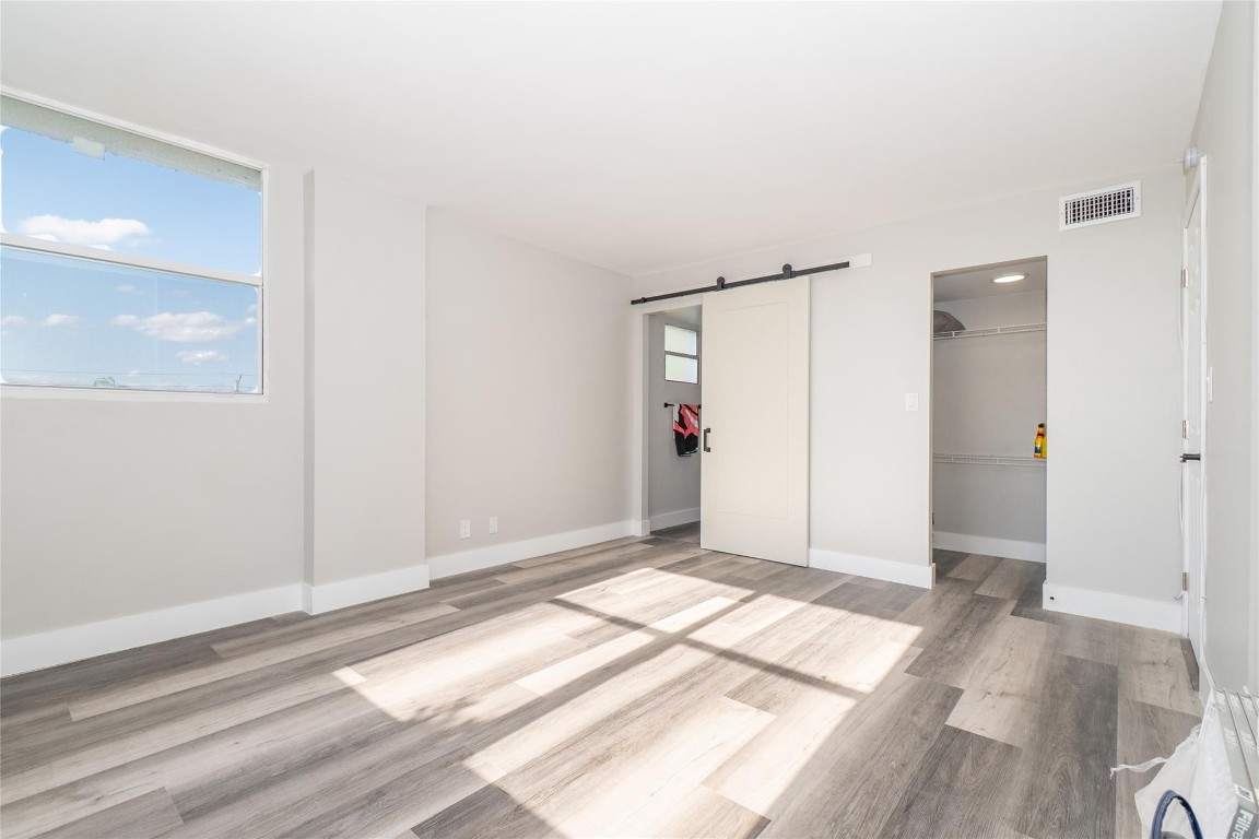 Royal Park - Residential