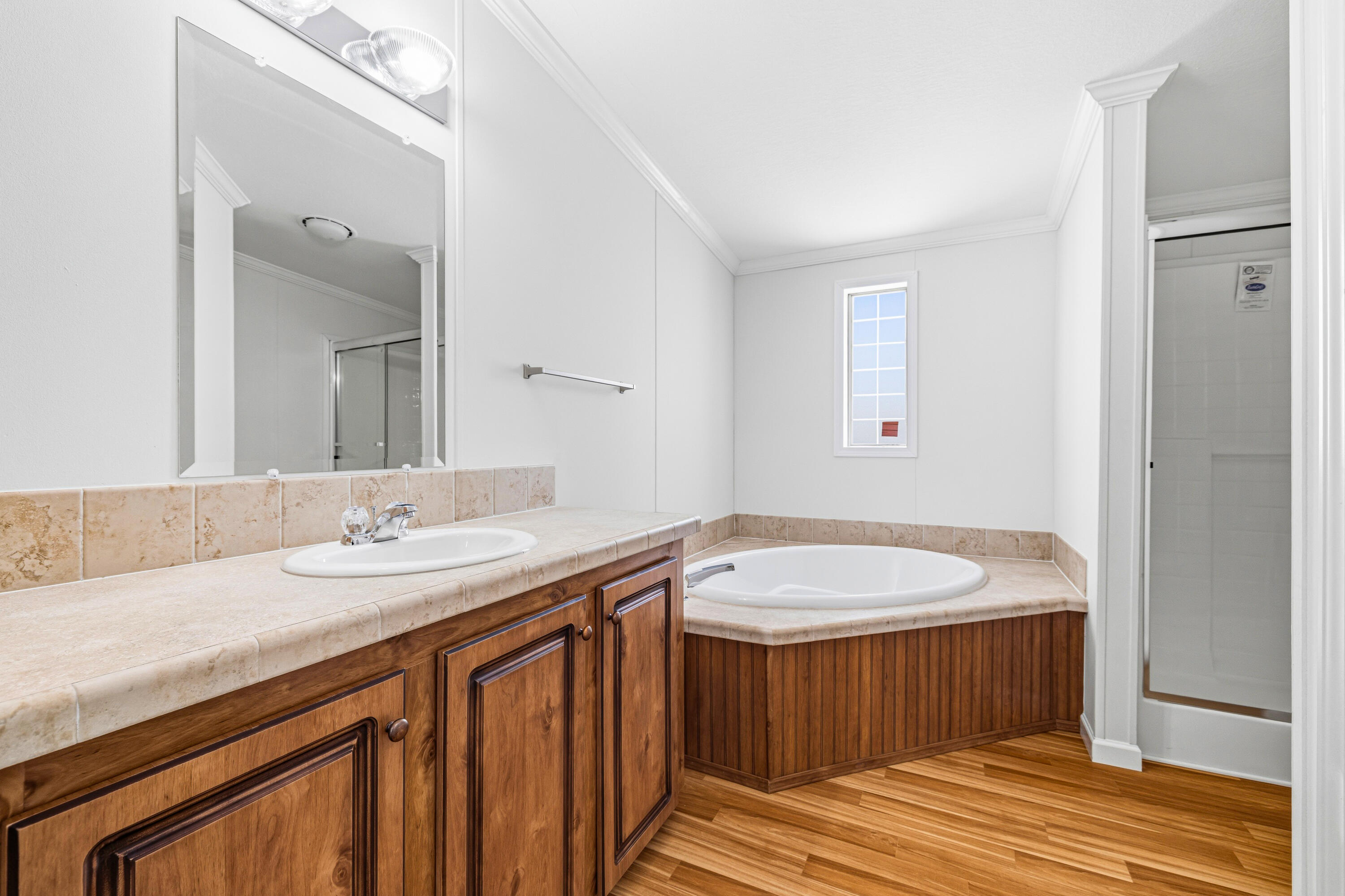 WATERGATE MOBILE HOME - Residential