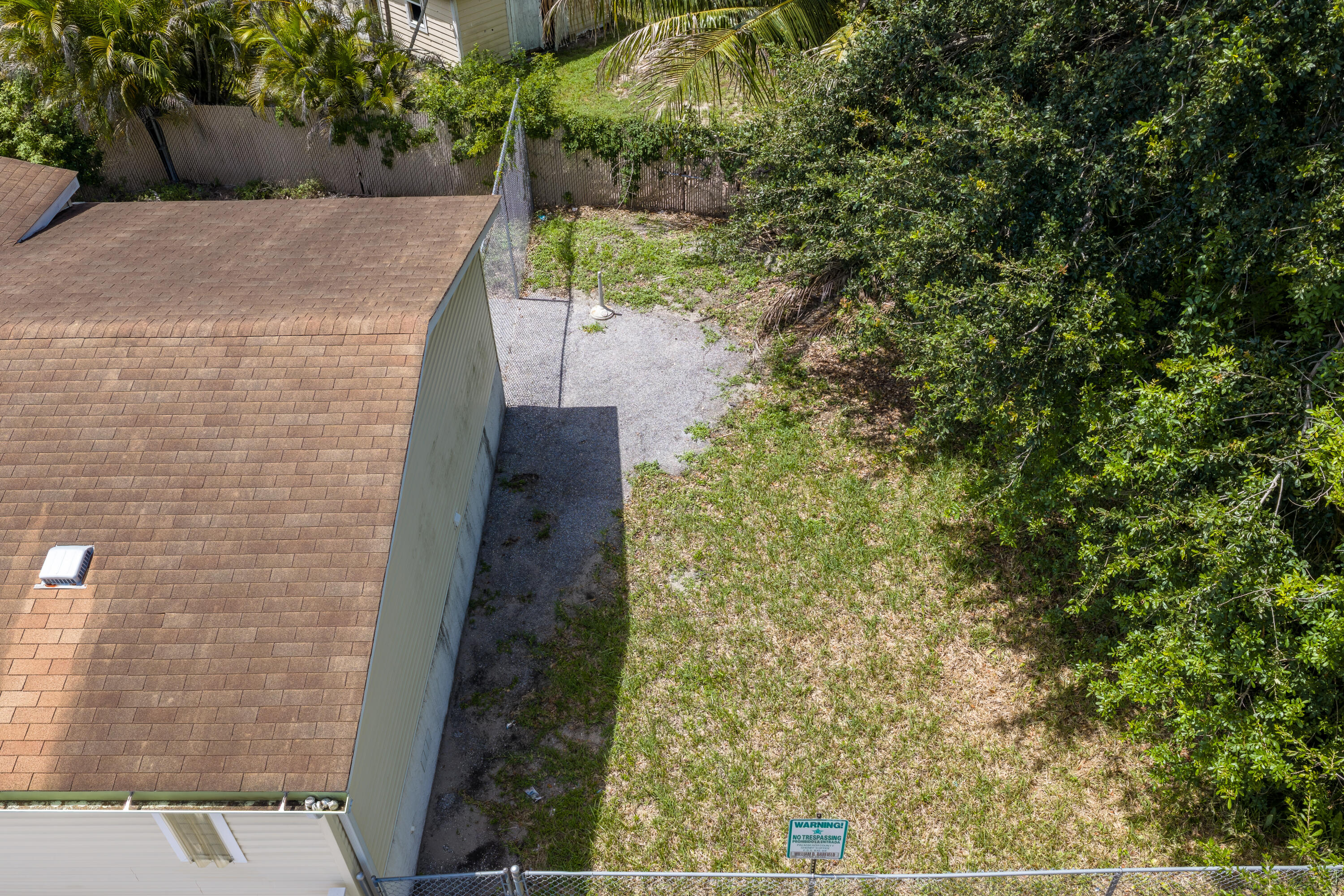 WATERGATE MOBILE HOME - Residential