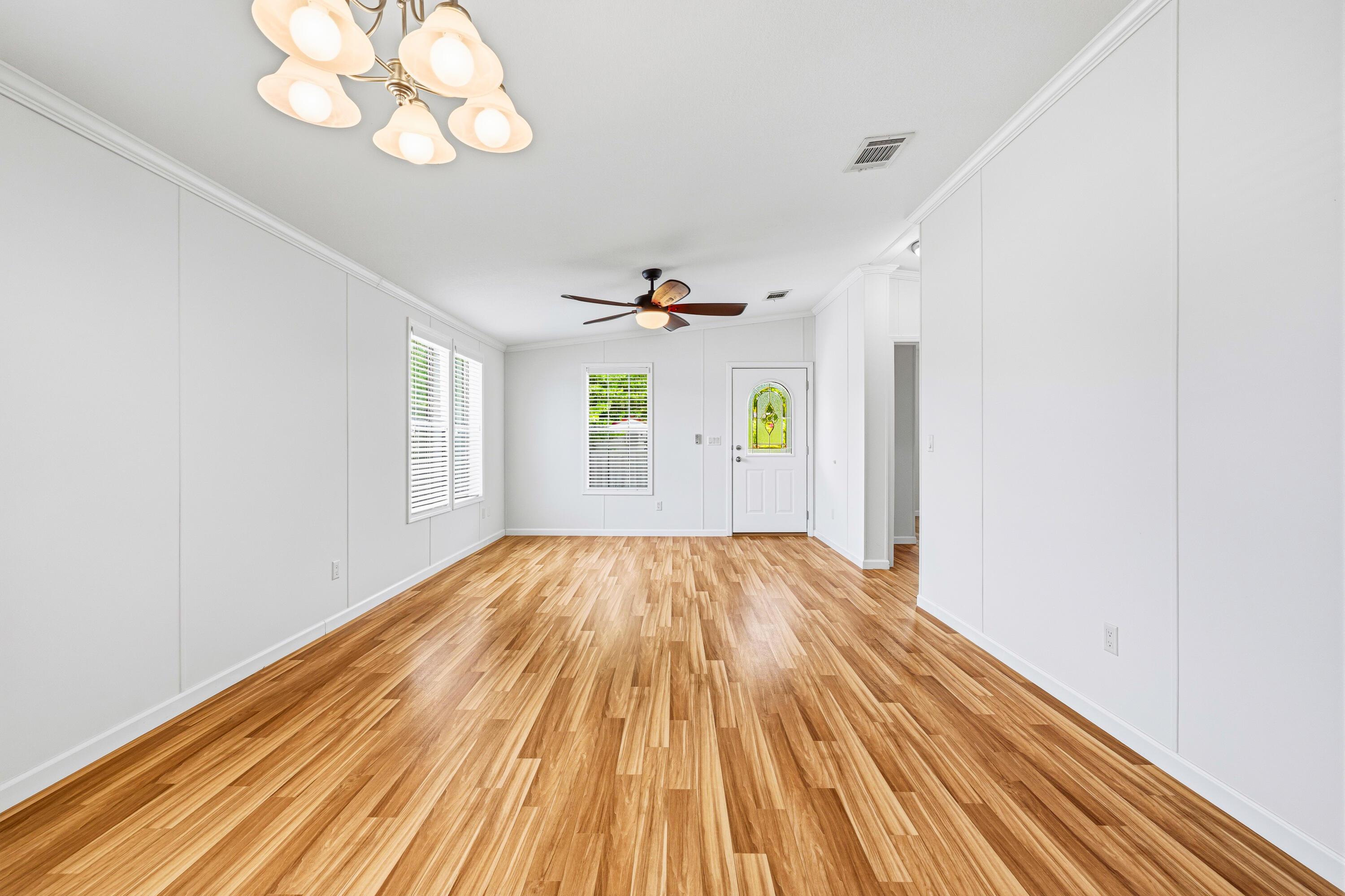 WATERGATE MOBILE HOME - Residential
