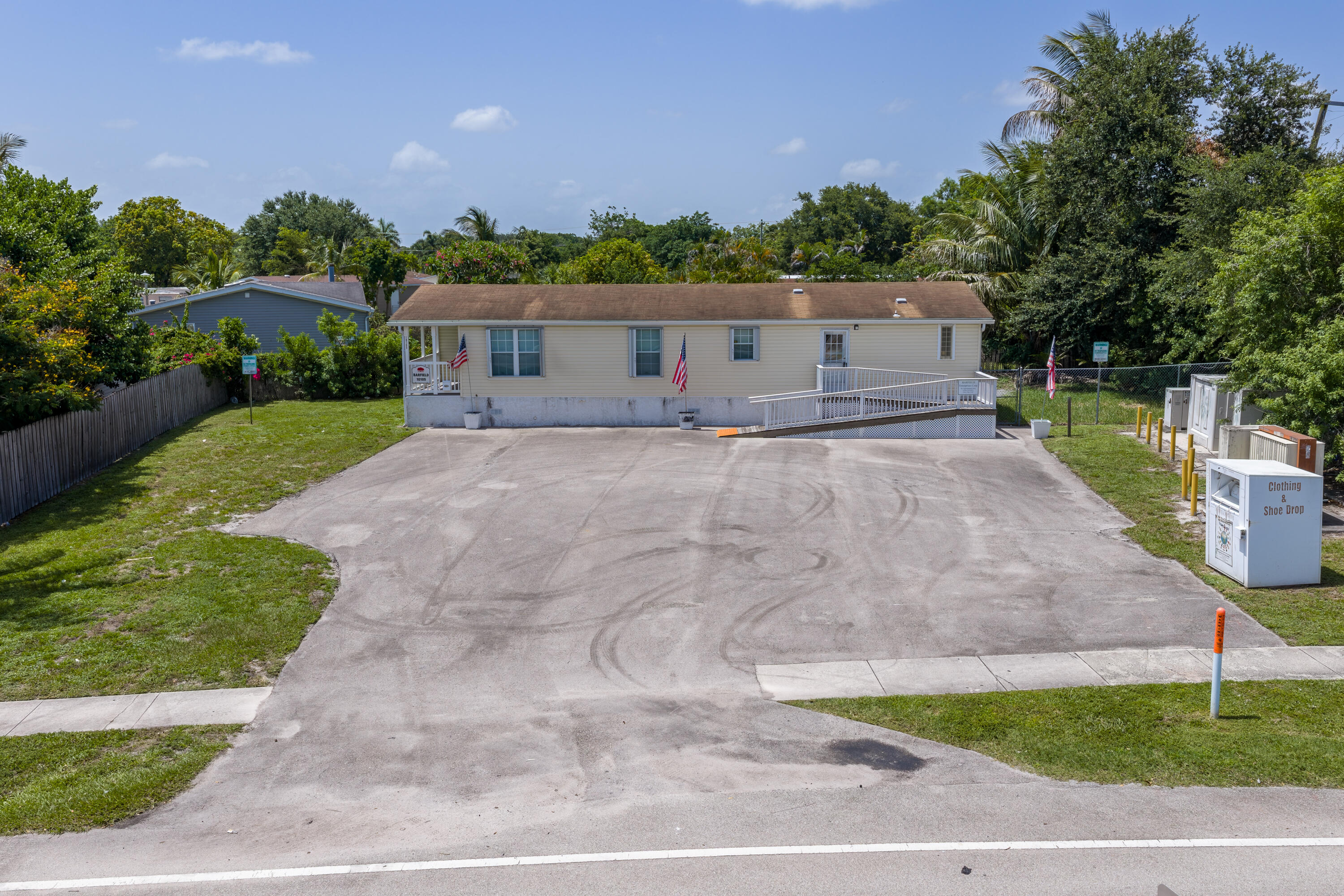 WATERGATE MOBILE HOME - Residential