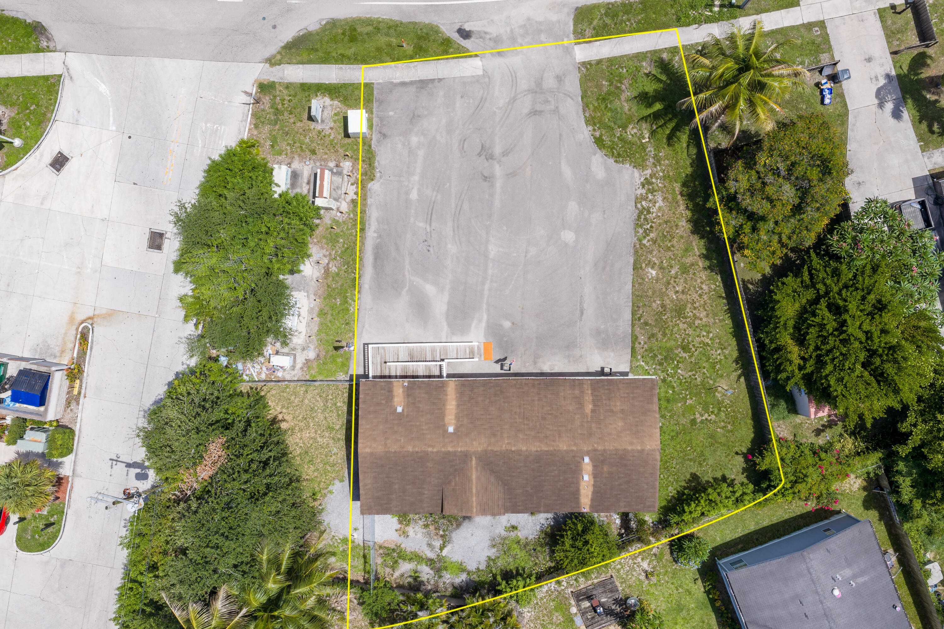WATERGATE MOBILE HOME - Residential
