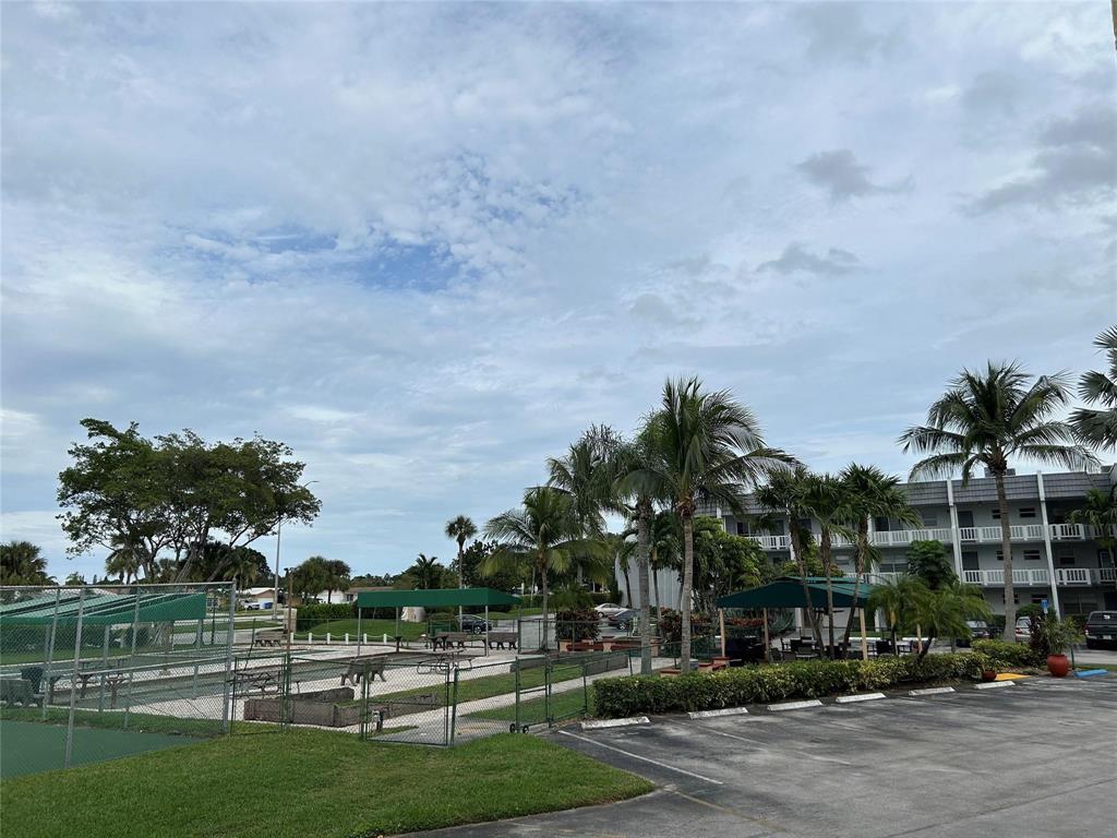 ROYAL PARK GARDENS II-L CONDO - Residential