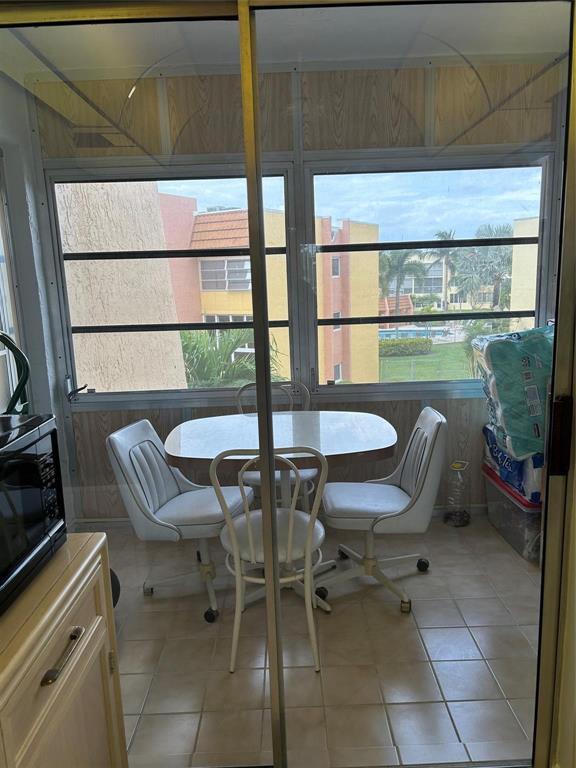 ROYAL PARK GARDENS II-L CONDO - Residential