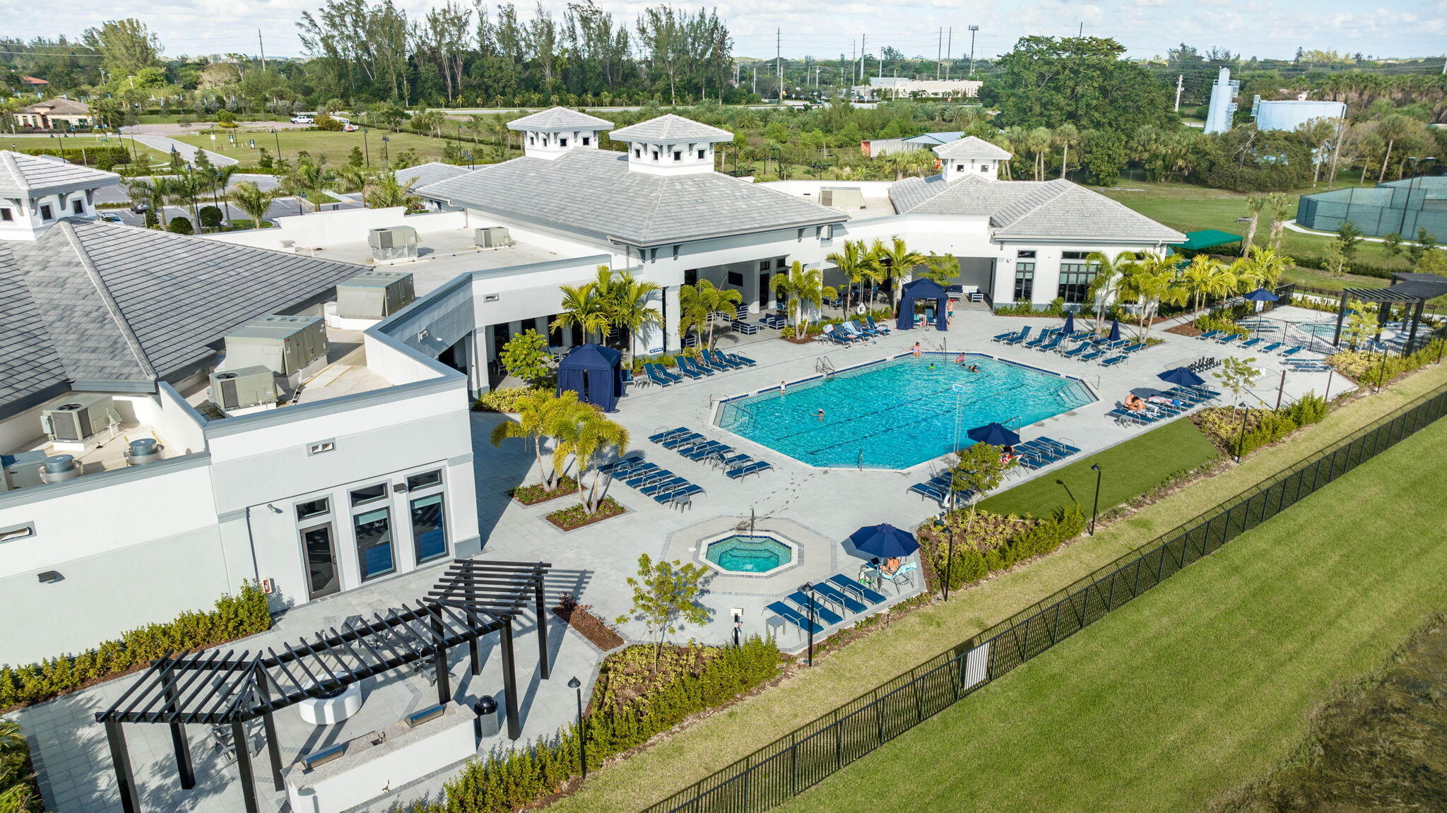 The Falls at Parkland - Residential