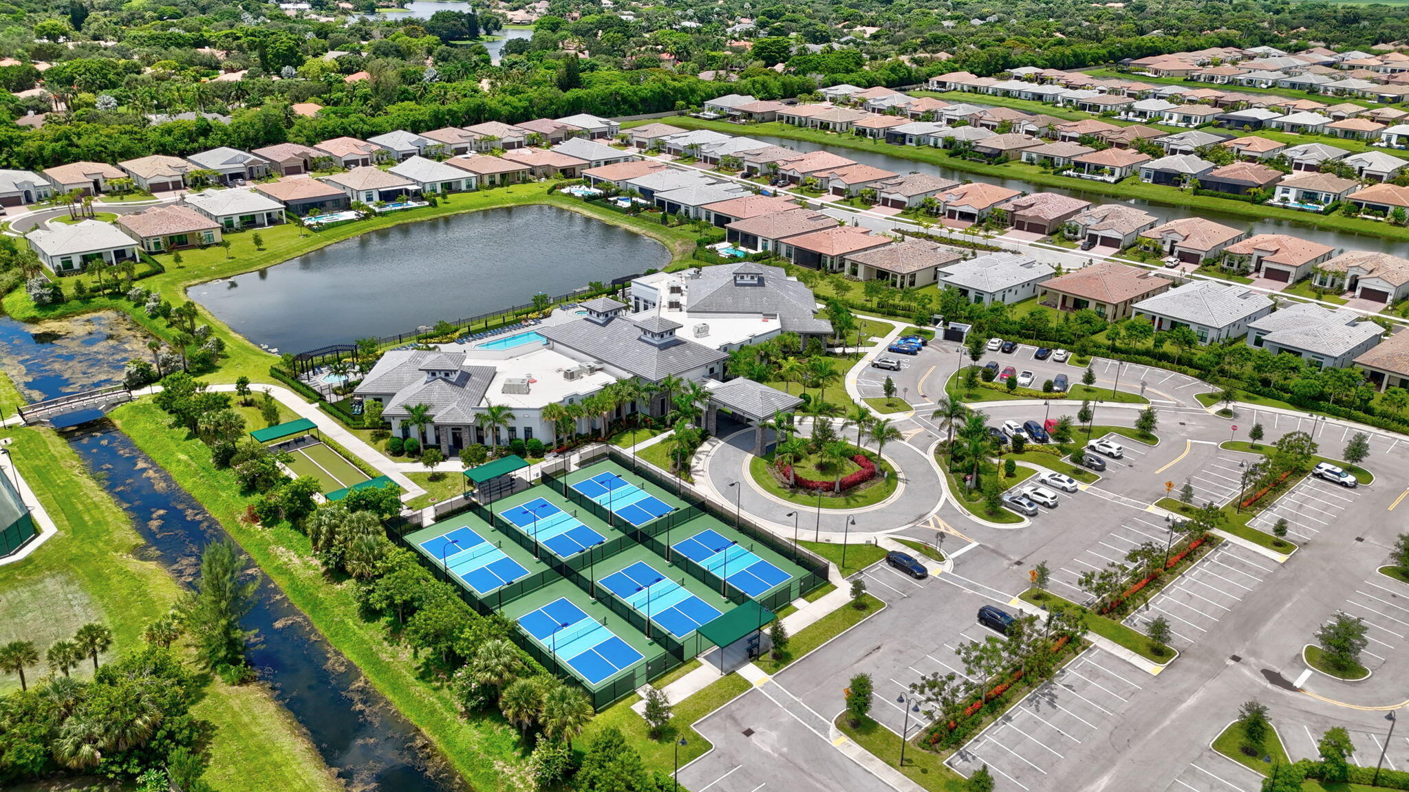 The Falls at Parkland - Residential